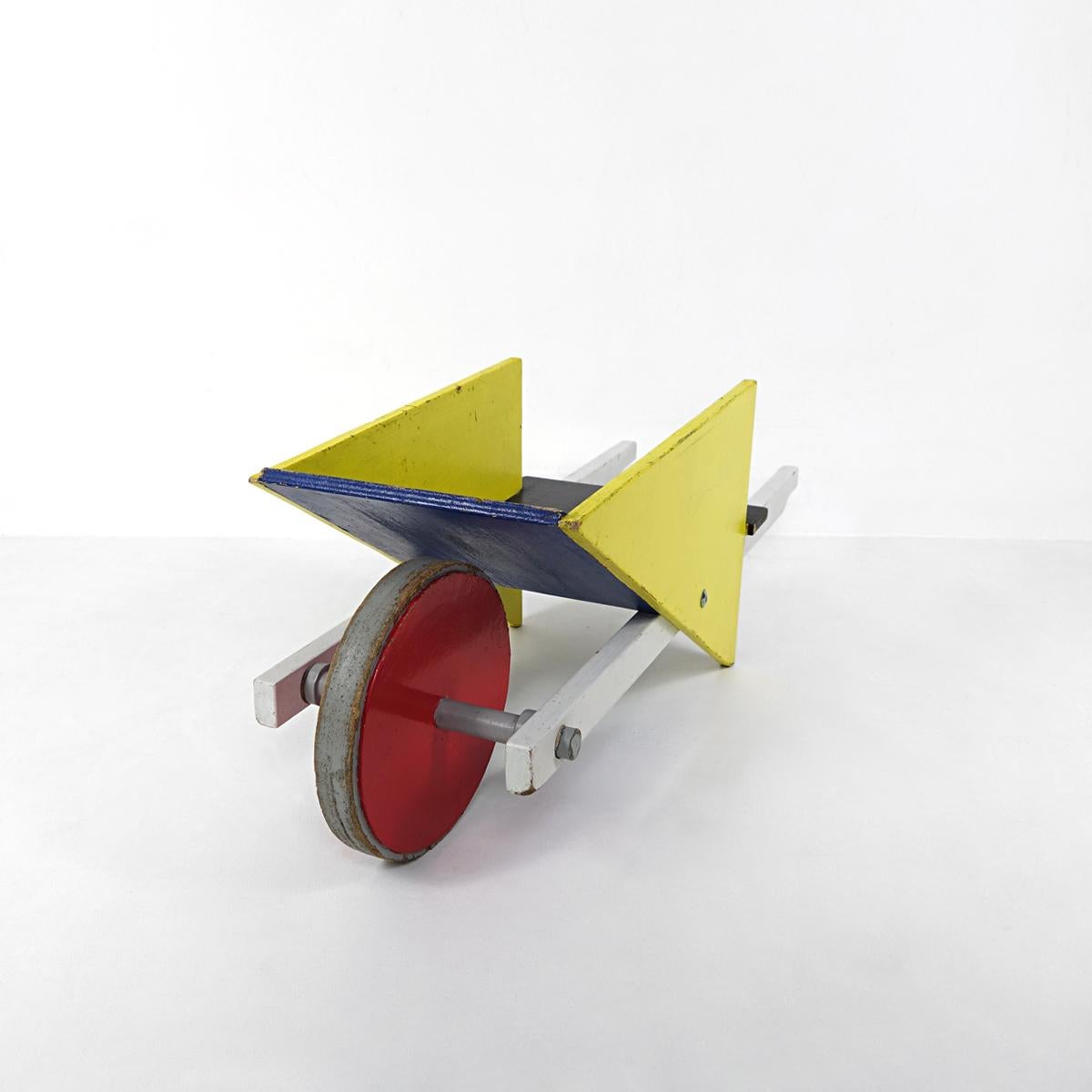 De Stijl Children's Wheelbarrow Designed by Gerrit Rietveld for Van De Groenekan In Fair Condition For Sale In Doornspijk, NL