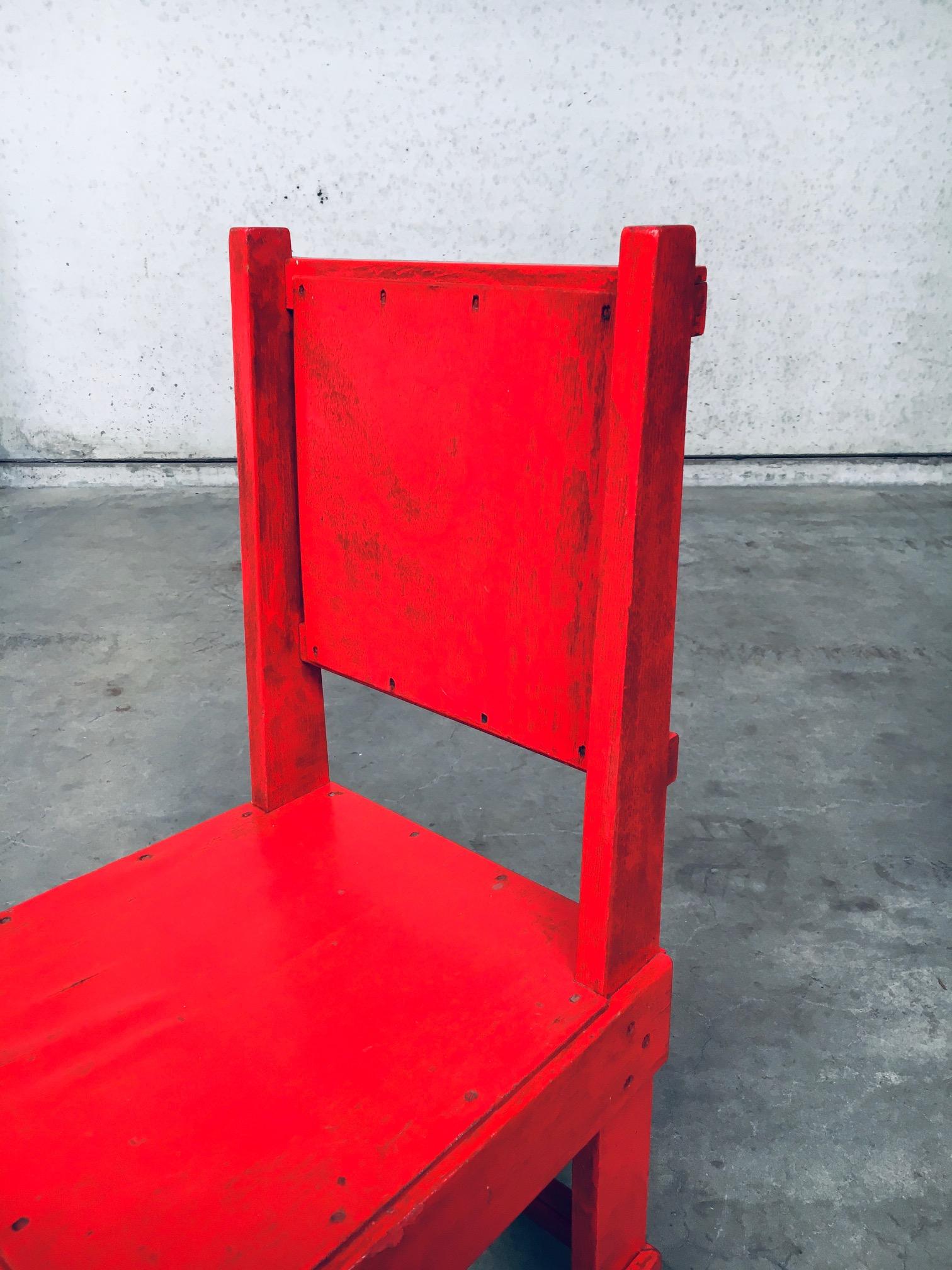 Chaise rouge du mouvement De Stijl attribuée à Jan Wils, Pays-Bas, années 1920 en vente 3