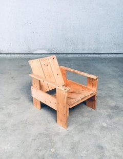 De Stijl Movement Dutch Design Pine CRATE Chair by Gerrit Rietveld