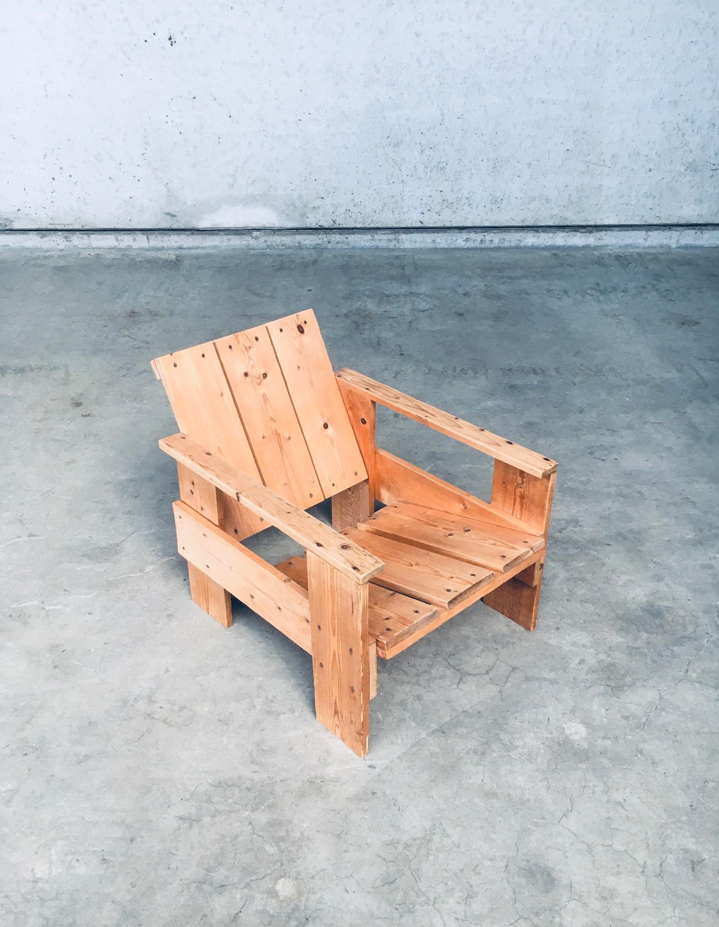Niederländischer Kiefernholz- CRATE-Stuhl aus der De Stijl-Bewegung von Gerrit Rietveld im Angebot 1