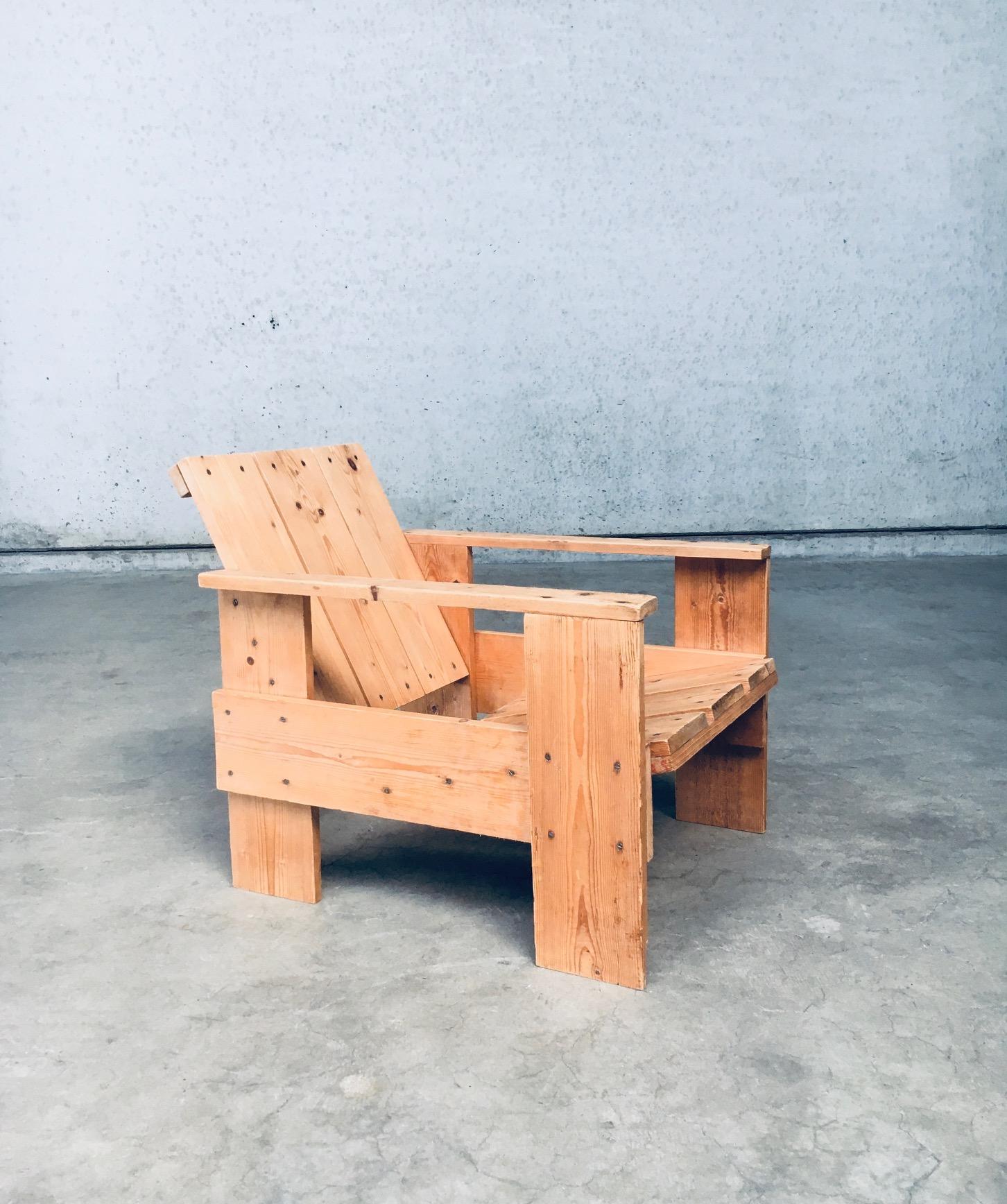 Niederländischer Kiefernholz- CRATE-Stuhl aus der De Stijl-Bewegung von Gerrit Rietveld im Angebot 3