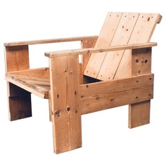 Mouvement De Stijl Design hollandais Chaise en pin CRATE de Gerrit Rietveld