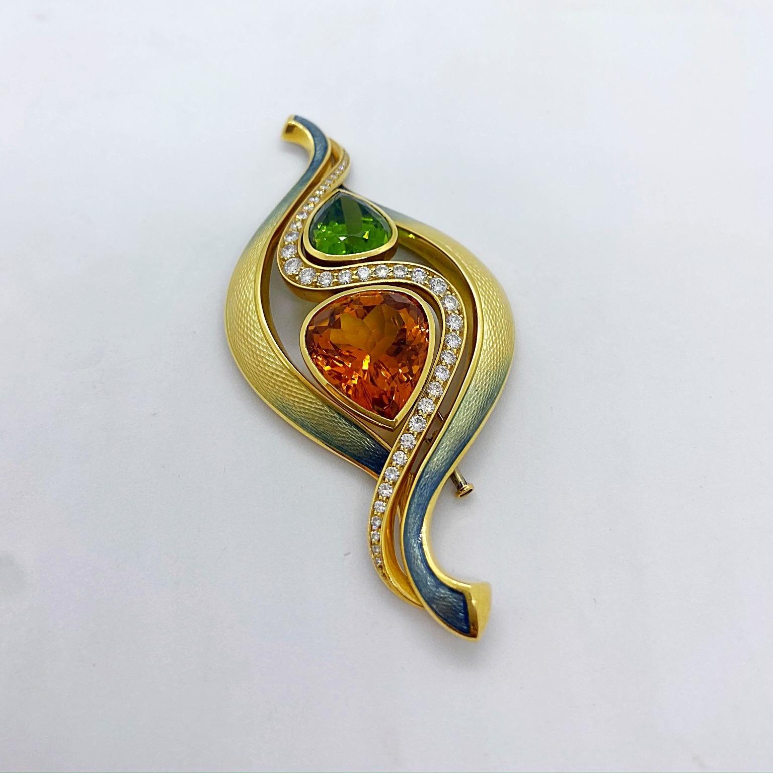 De Vroomen Broche en or 18 carats émaillée avec citrine, péridots et diamants Unisexe en vente