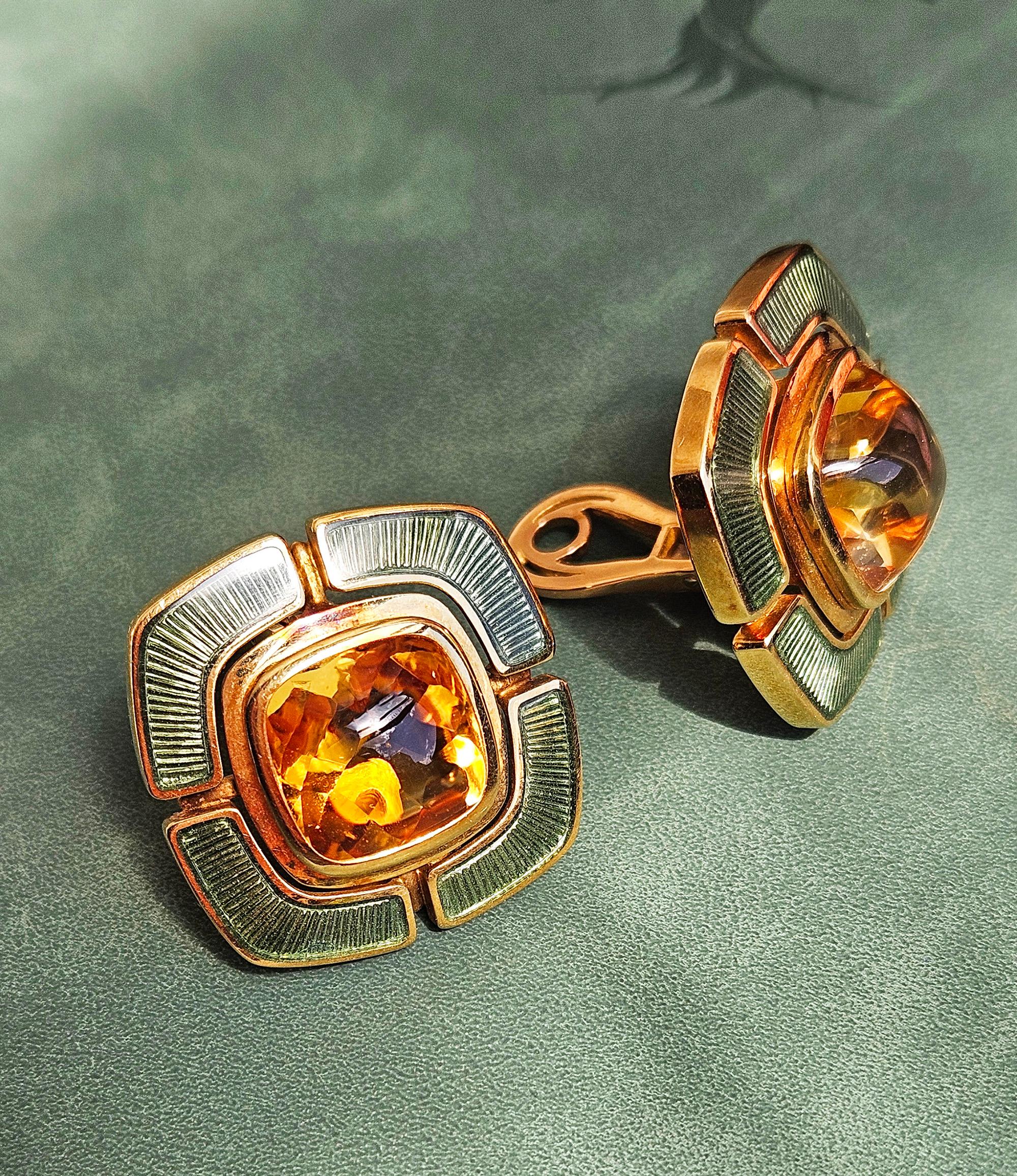 DE VROOMEN Un paio di orecchini in oro 18 carati con smalto Greene & Greene Guilloché in vendita 12