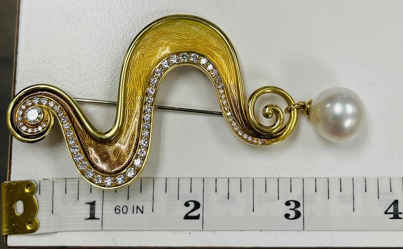 De Vroomen Enamel, Pearl and Diamond 18k Yellow Gold Brooch For Sale 1