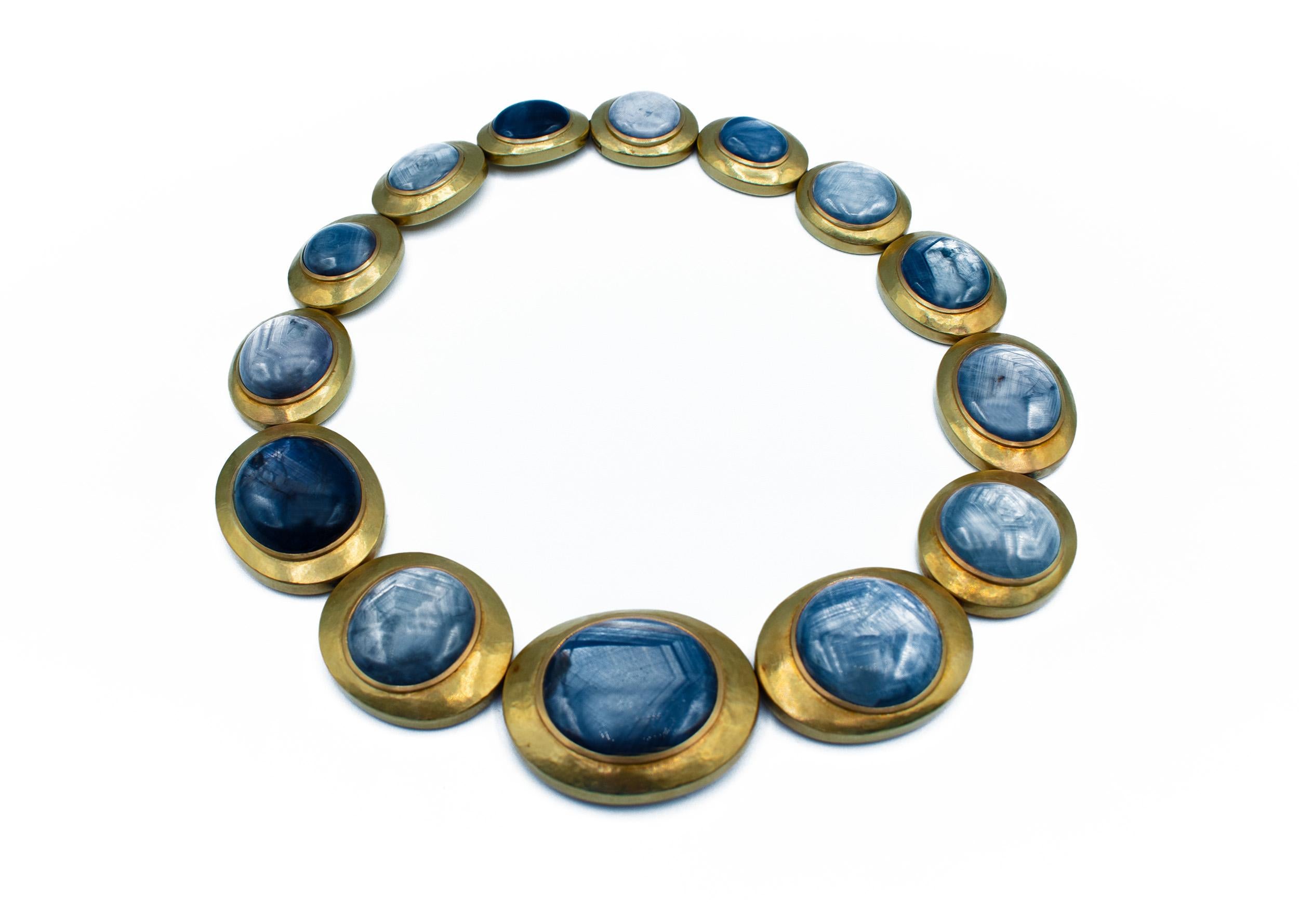 De Vroomen - Collier à étoile en saphir et or en vente 1