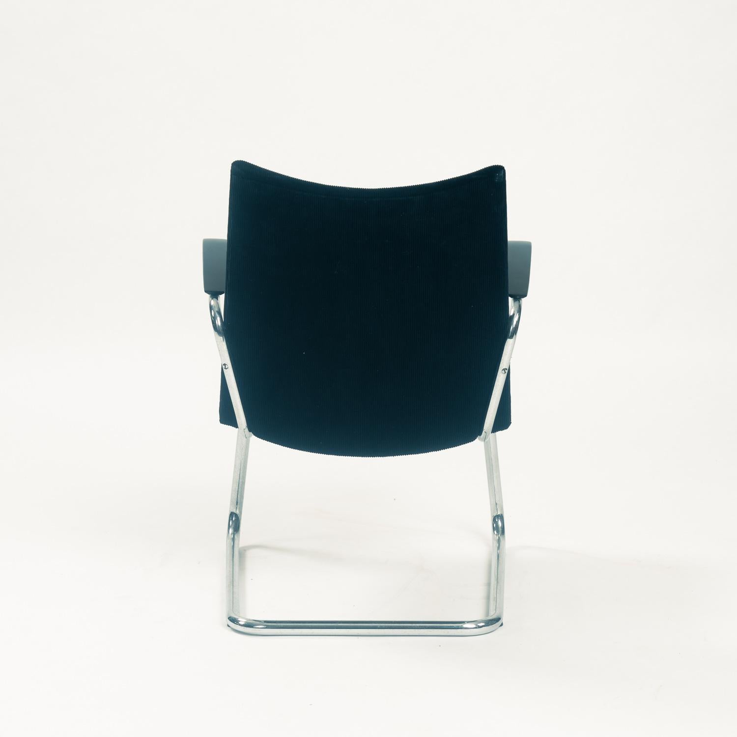 Stainless Steel De Wit 4014 tubular steel Dutch lounge chair, The Netherlands 1950s For Sale