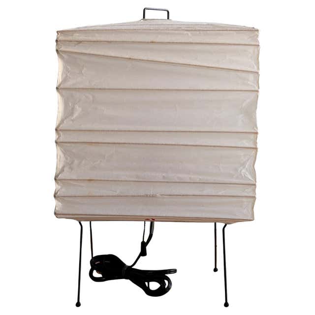 Akari Light Sculpture