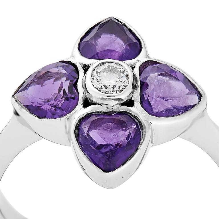 Contemporary Deakin & Francis 18 Karat White Gold Diamond and Amethyst Cluster Ring For Sale