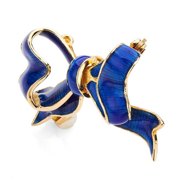Contemporary Deakin & Francis 18 Karat Yellow Gold Blue Enamel Bow Brooch For Sale