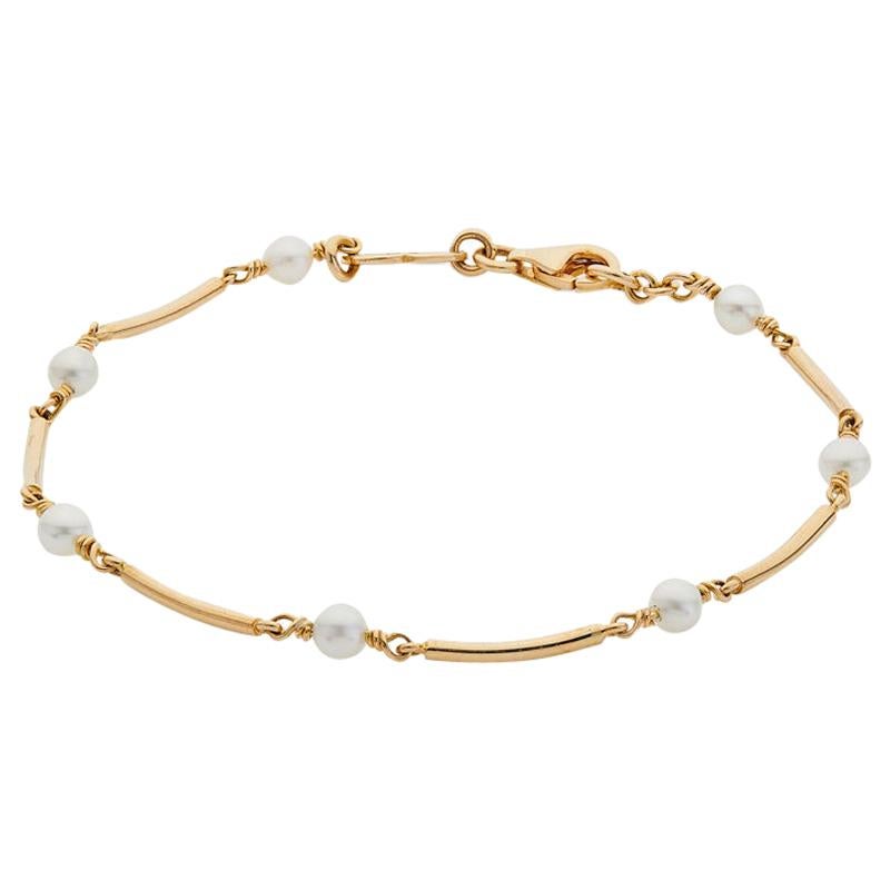 Deakin & Francis 18 Karat Yellow Gold Cultured Pearl Bracelet