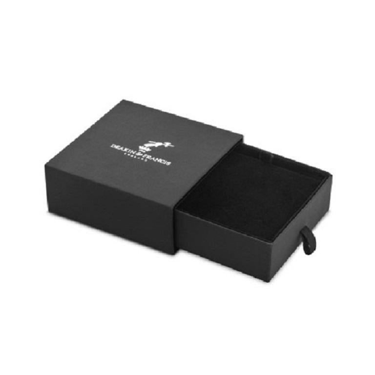 Deakin &amp;amp; Francis 18 Karat Gelbgold Dunkelgrünes und braunes Emaille-Medaillon Damen im Angebot