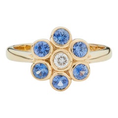 Deakin & Francis 18 Karat Yellow Gold Sapphire and Diamond Cluster Ring