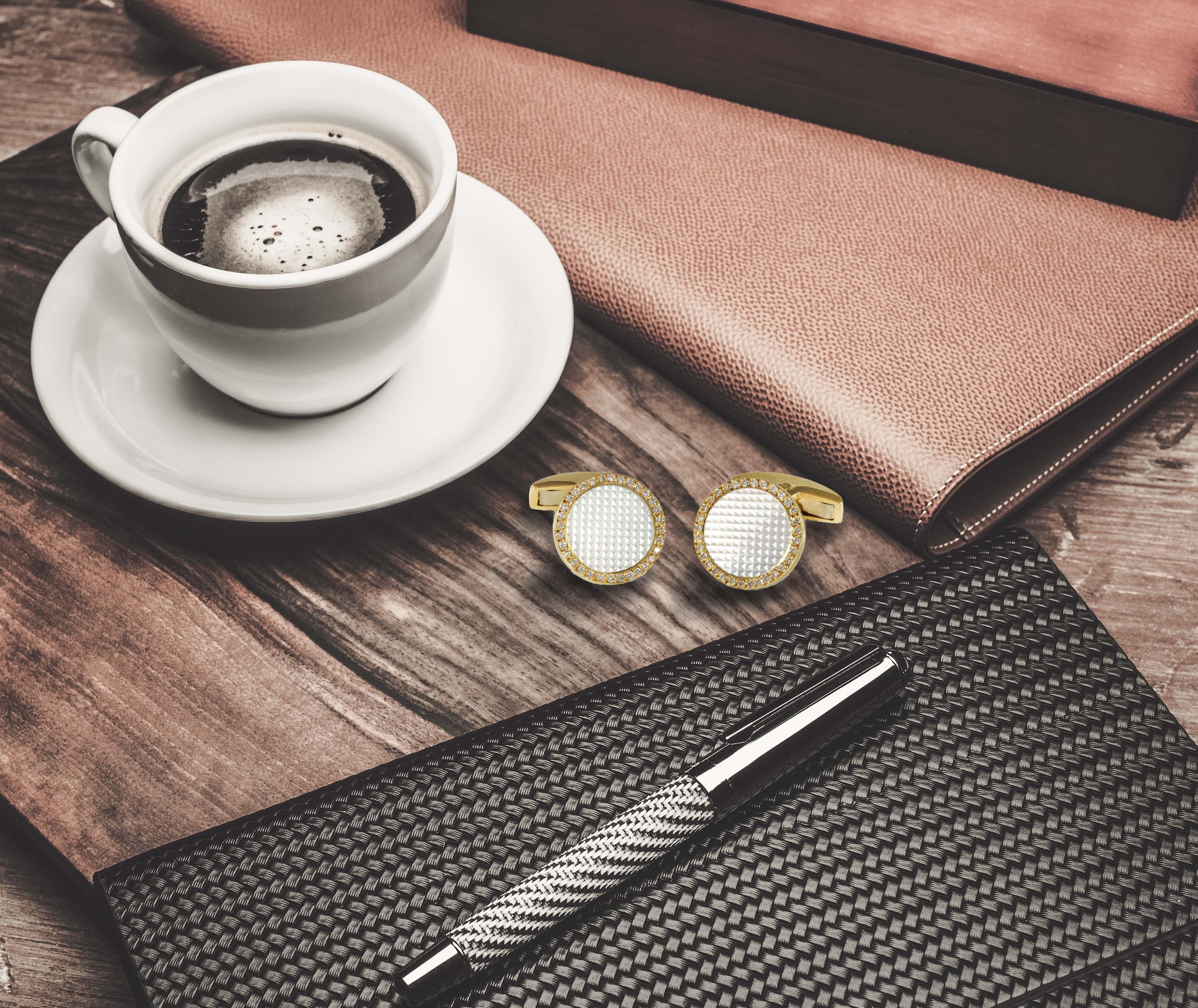 DEAKIN & FRANCIS, Piccadilly Arcade, London

The mix of luxurious yellow gold and intricate diamonds give the most stunning look - and that's exactly what you can expect with this pair of cufflinks. Made from the finest 18ct yellow gold, the round