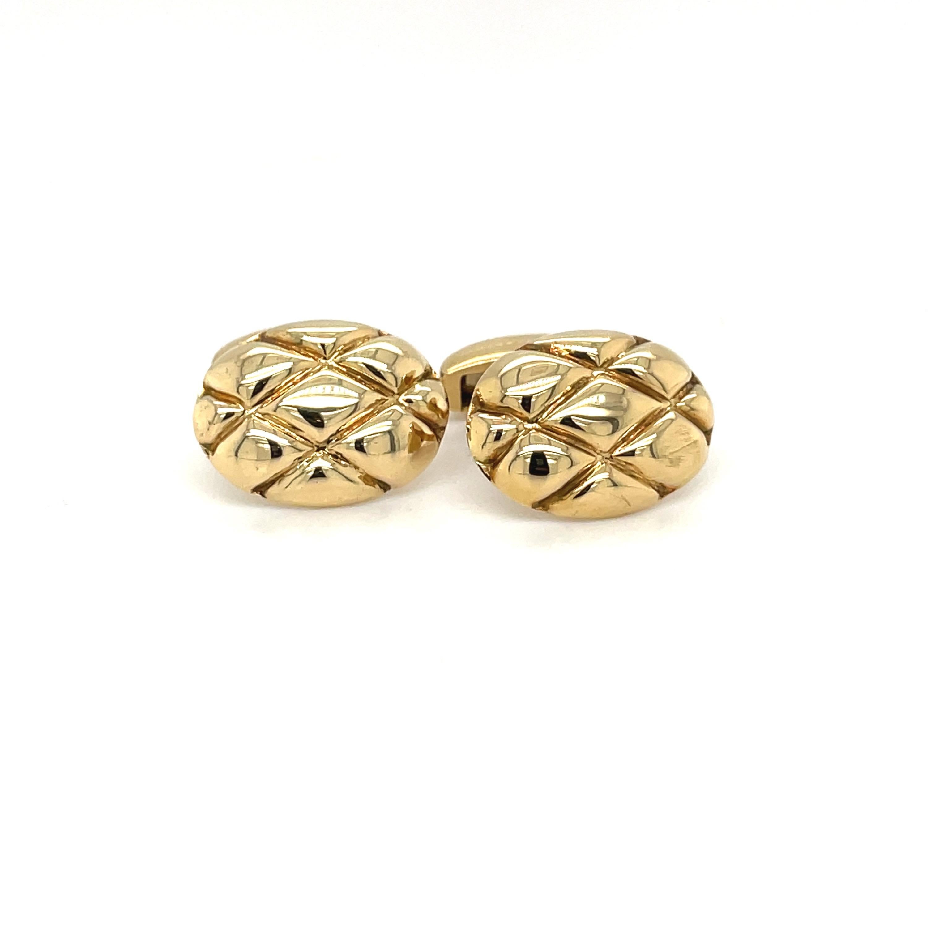 Contemporary Deakin & Francis 18kt Yellow Gold Oval Quilted Lattice Cuff Links For Sale