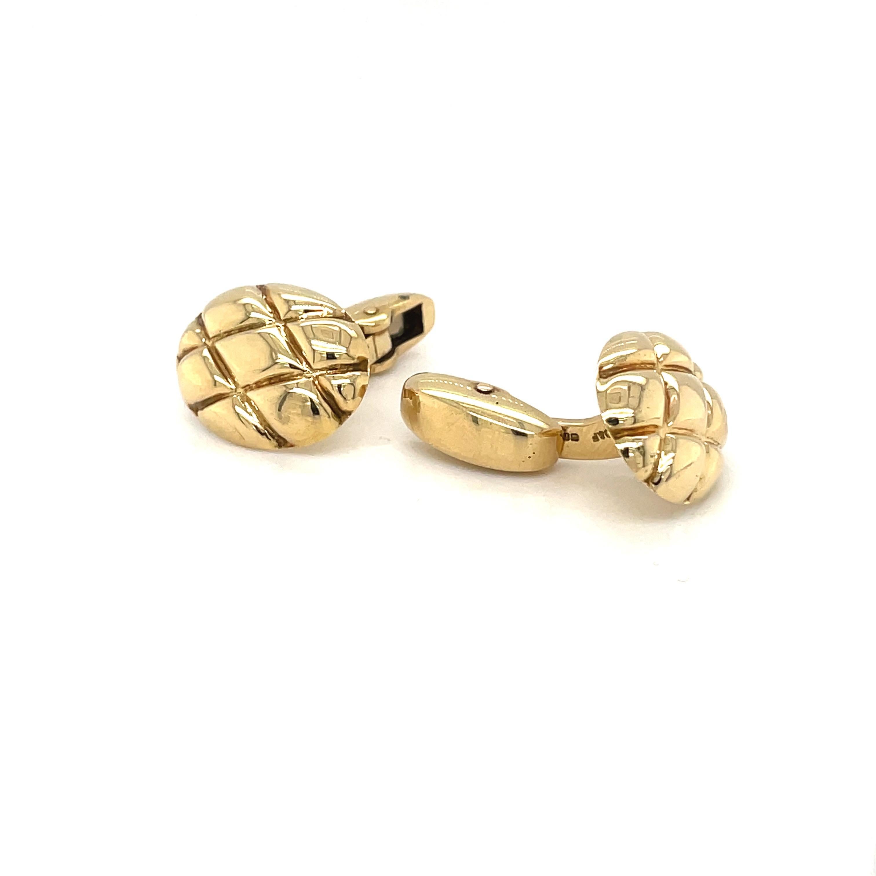 Deakin & Francis 18kt Yellow Gold Oval Quilted Lattice Cuff Links In New Condition For Sale In New York, NY