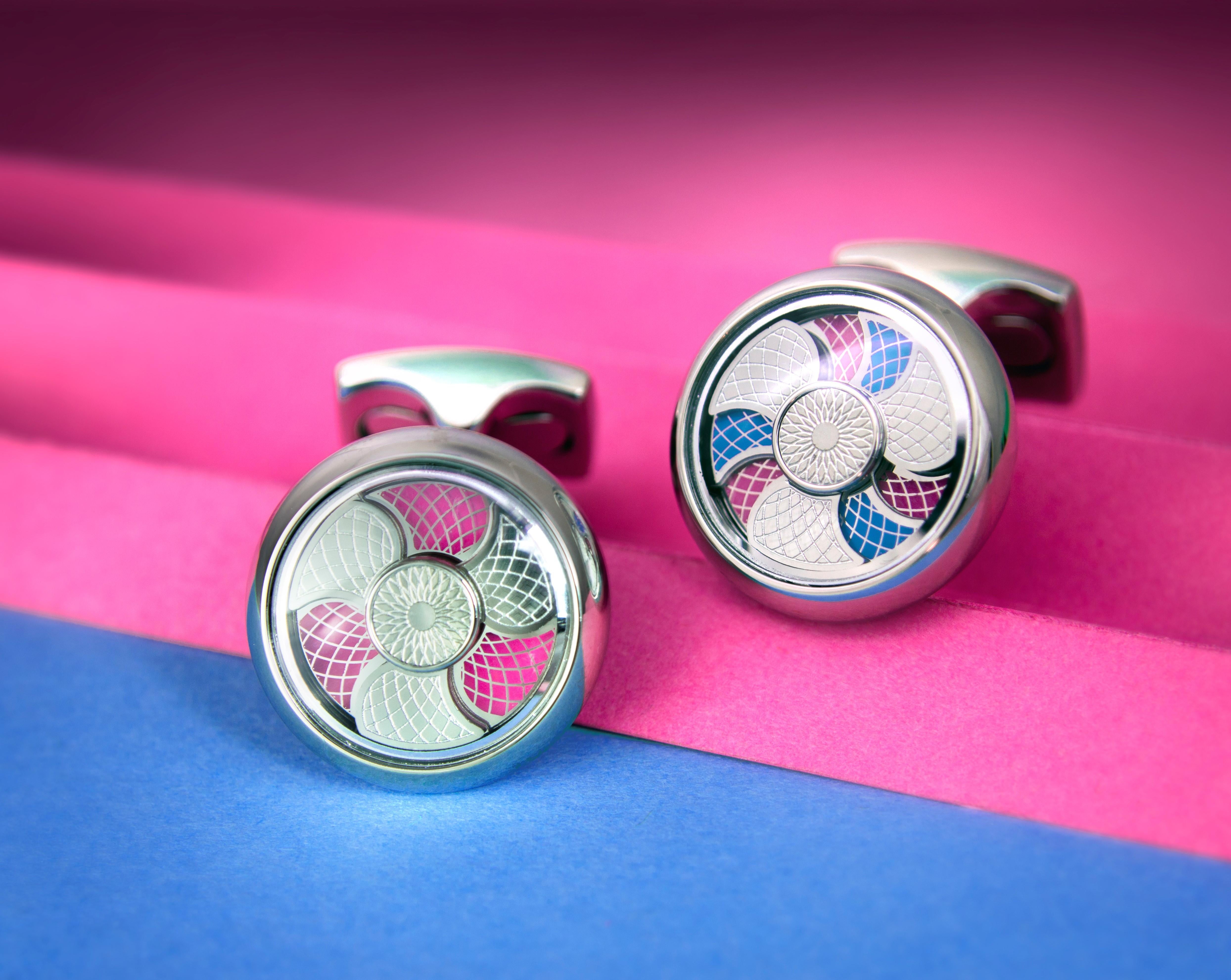 Deakin & Francis Blue and Pink Color Change Cufflinks In New Condition For Sale In Birmingham, West Midlands