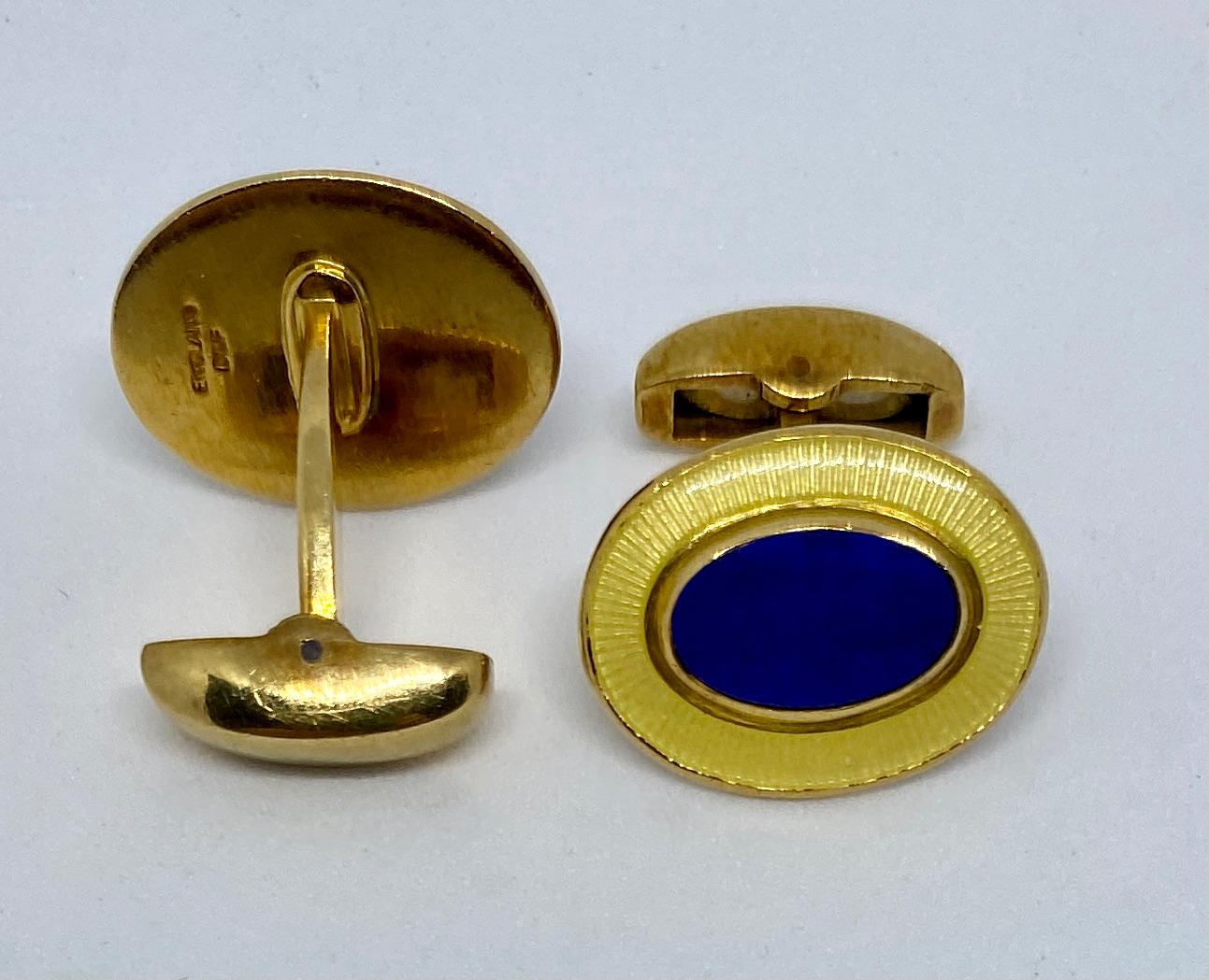 Deakin & Francis Cufflinks in 18 Karat Yellow Gold with Inset Lapis and Enamel In Good Condition In San Rafael, CA