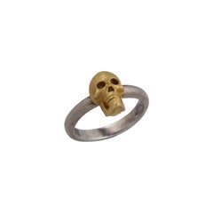 Deakin & Francis Limited Edition 18 Karat Gold and Diamond Skull Ring