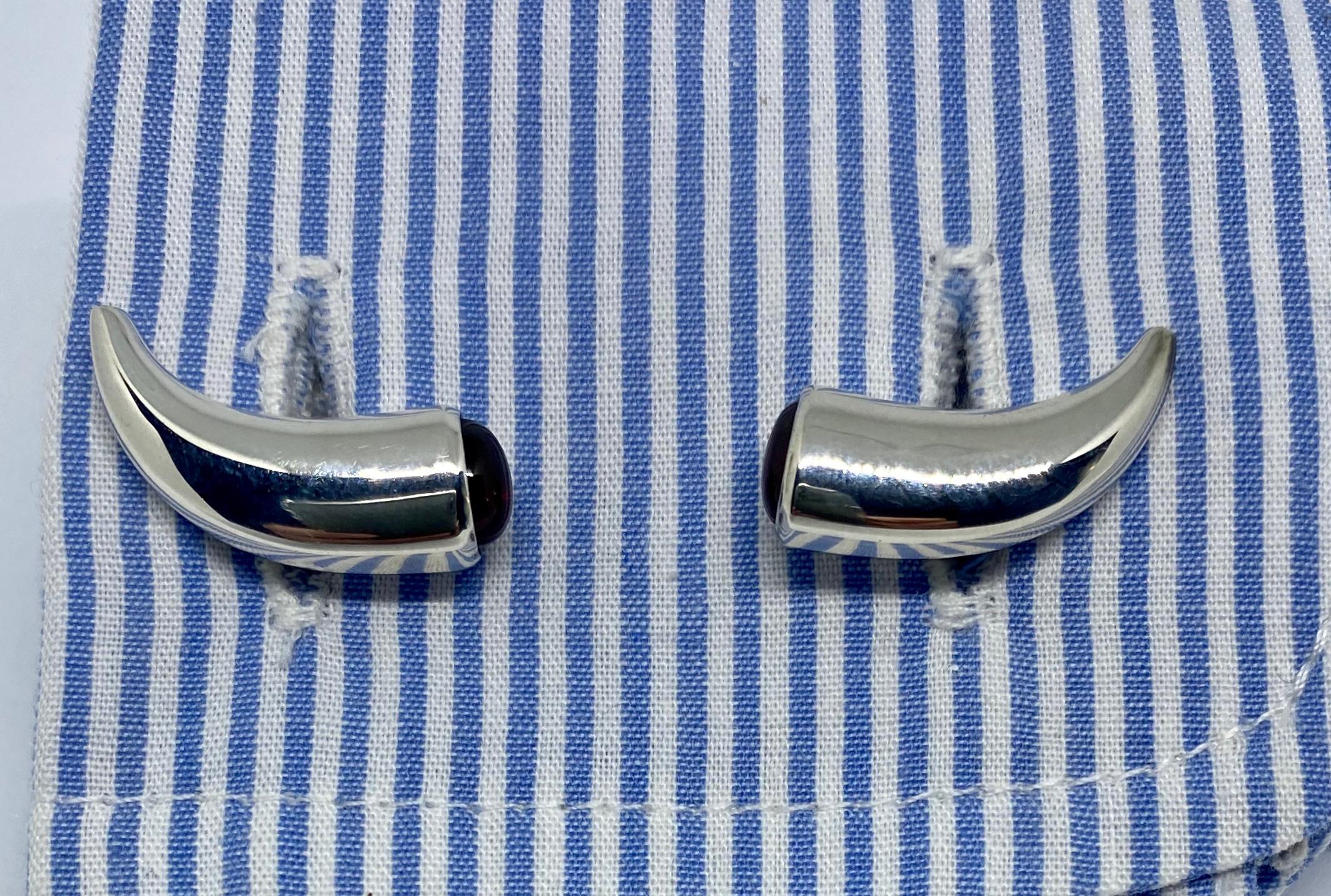 Deakin & Francis Sterling Silver Horn Shaped Cufflinks with Red Garnets In Good Condition For Sale In San Rafael, CA