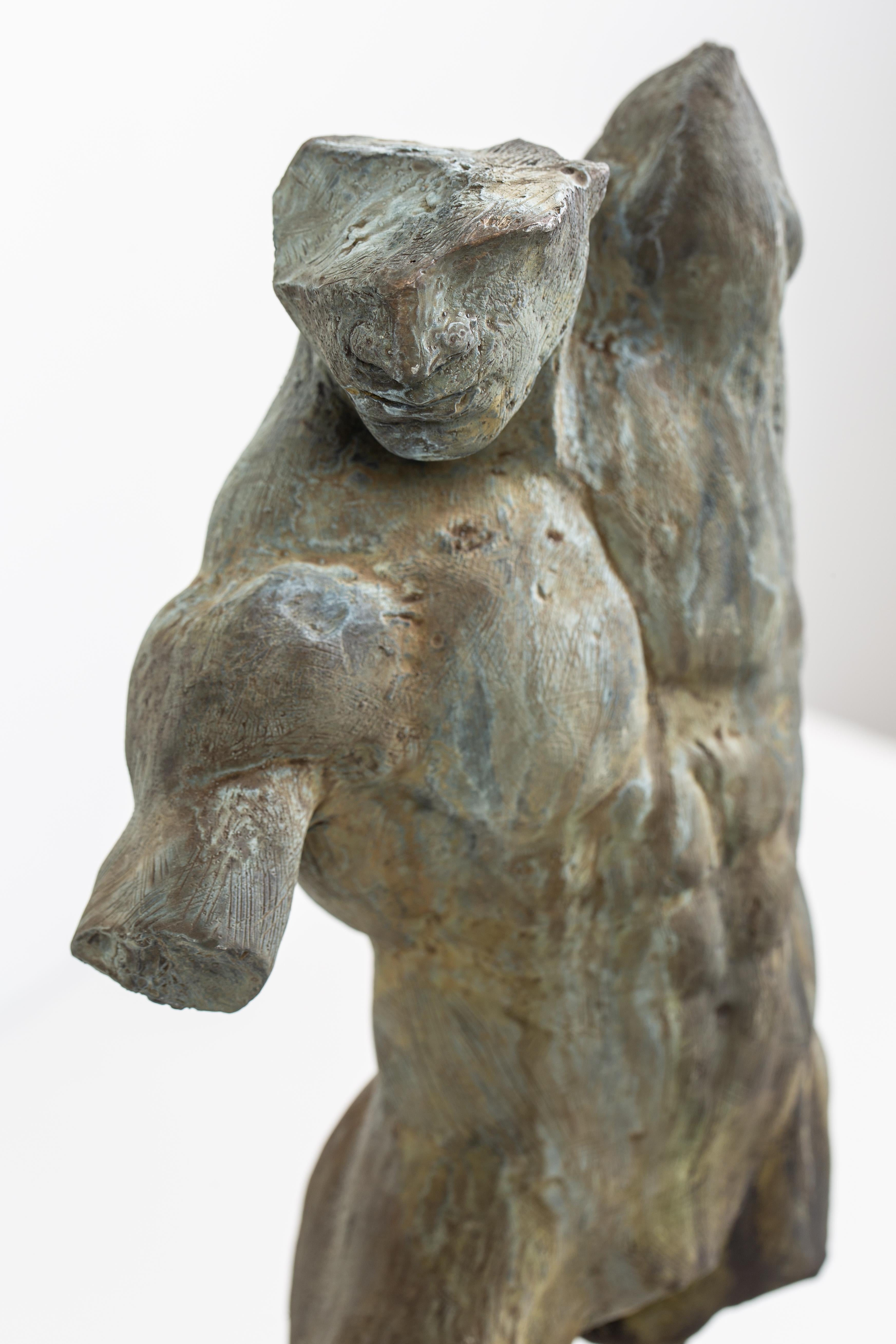 Iron Relic - Bronze männliche Akt-Skulptur Torso im klassischen Stil von Dean Kugler 16