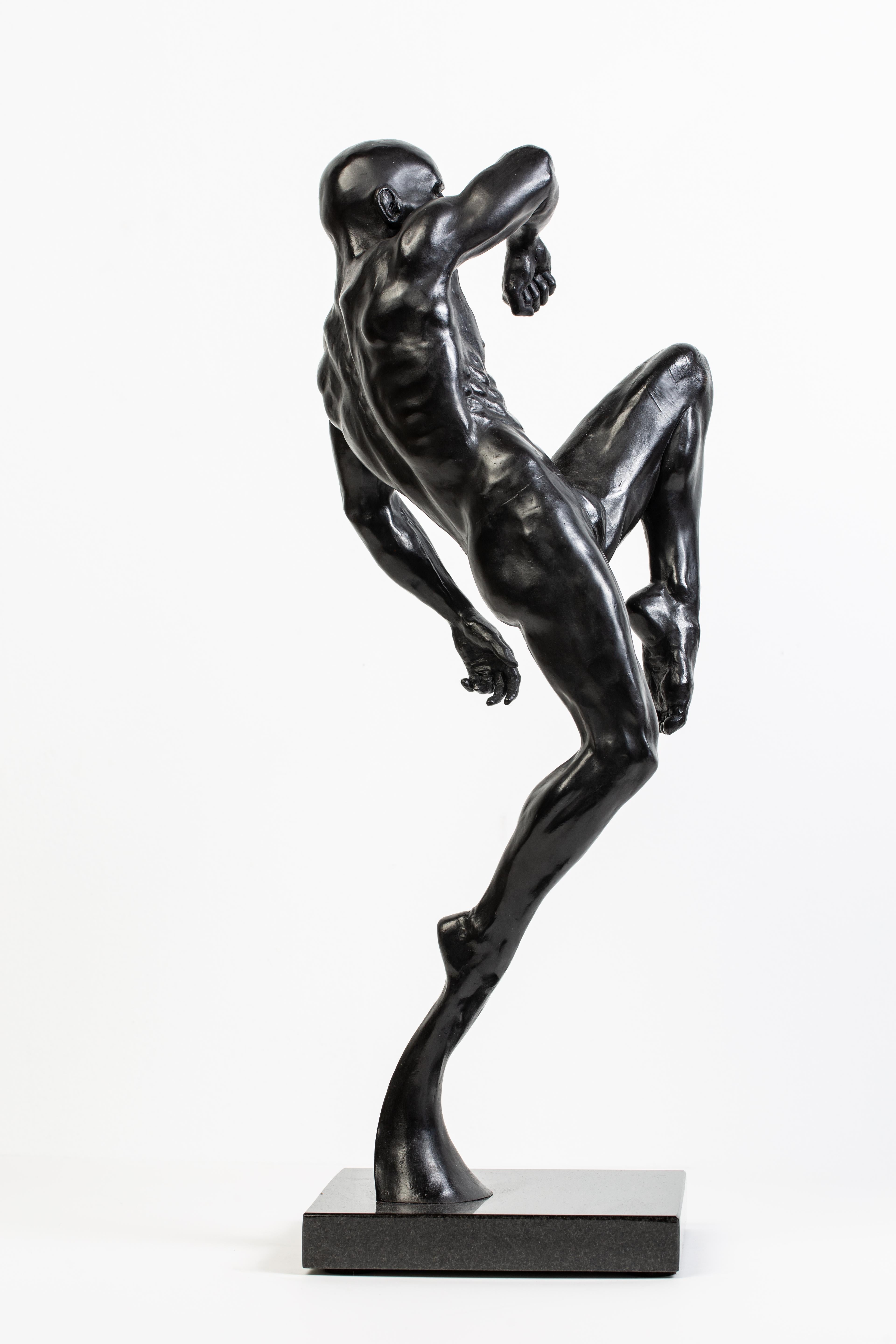 This Impact - Contemporary Bronze Nude Male Sculpture in Action Pose (Gold), Nude Sculpture, von Dean Kugler