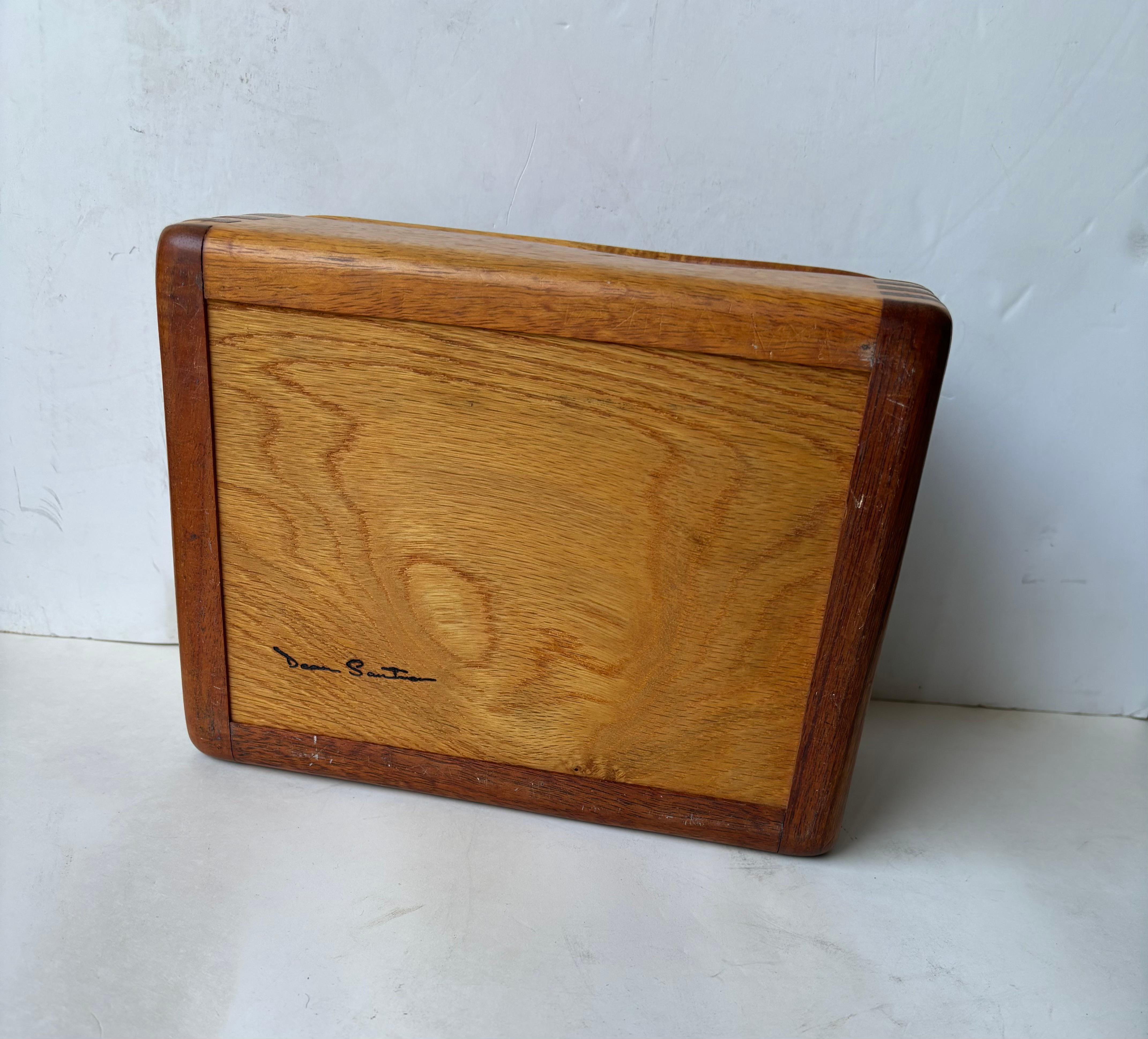 Dean Santner caja de madera / joyería / decorativo . Firmado Estadounidense en venta