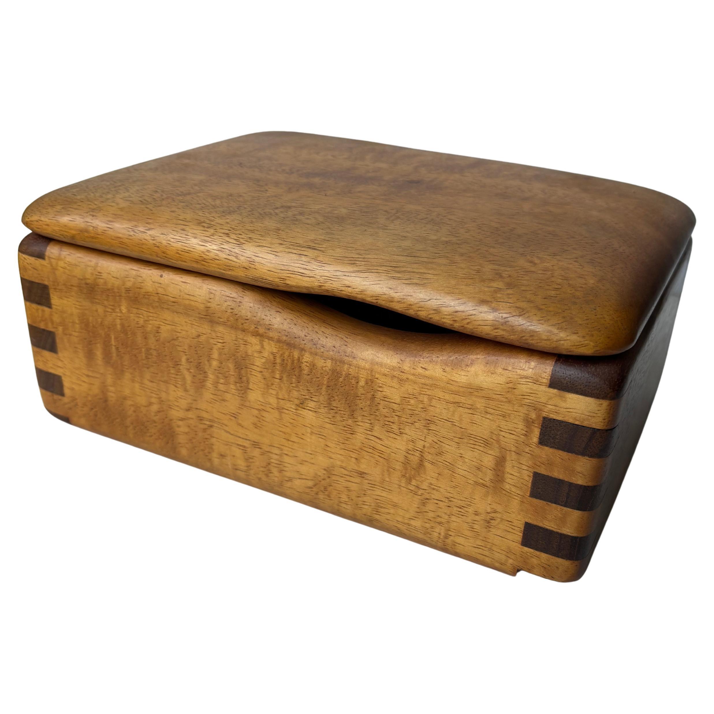 Dean Santner wood box / jewelry /decorative . Signed