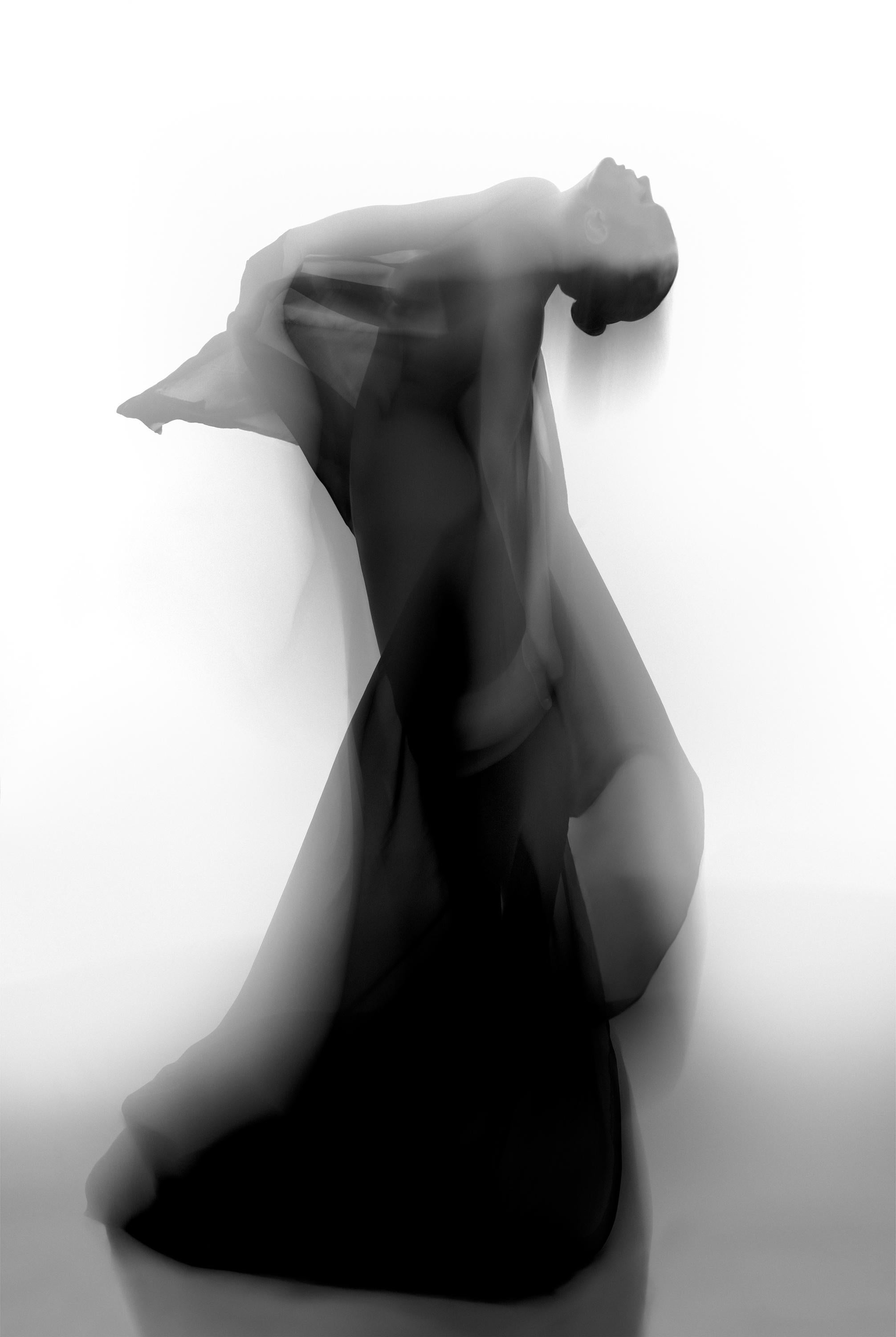 Deana Nastic Black and White Photograph - Silhouette VI