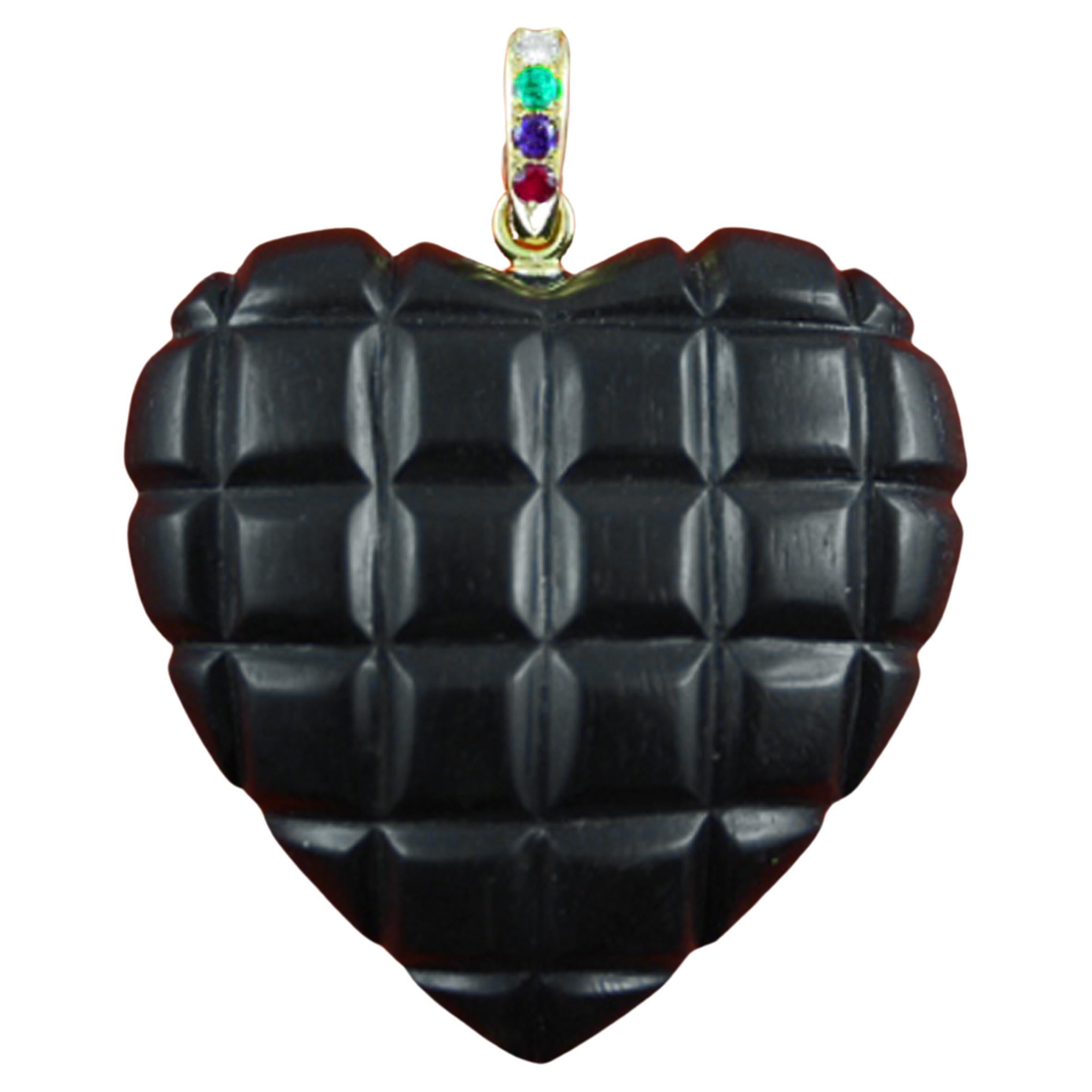 Ohranhänger aus schwarzem Holz mit Diamant, Smaragd, Amethyst, Rubin und Herz 18 Kt Gelbgold