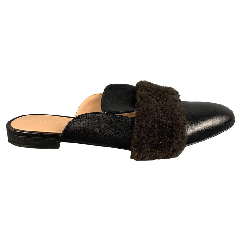 BNIB Chanel CC logo Lambskin Fur Shearling Mules Slides Sandals