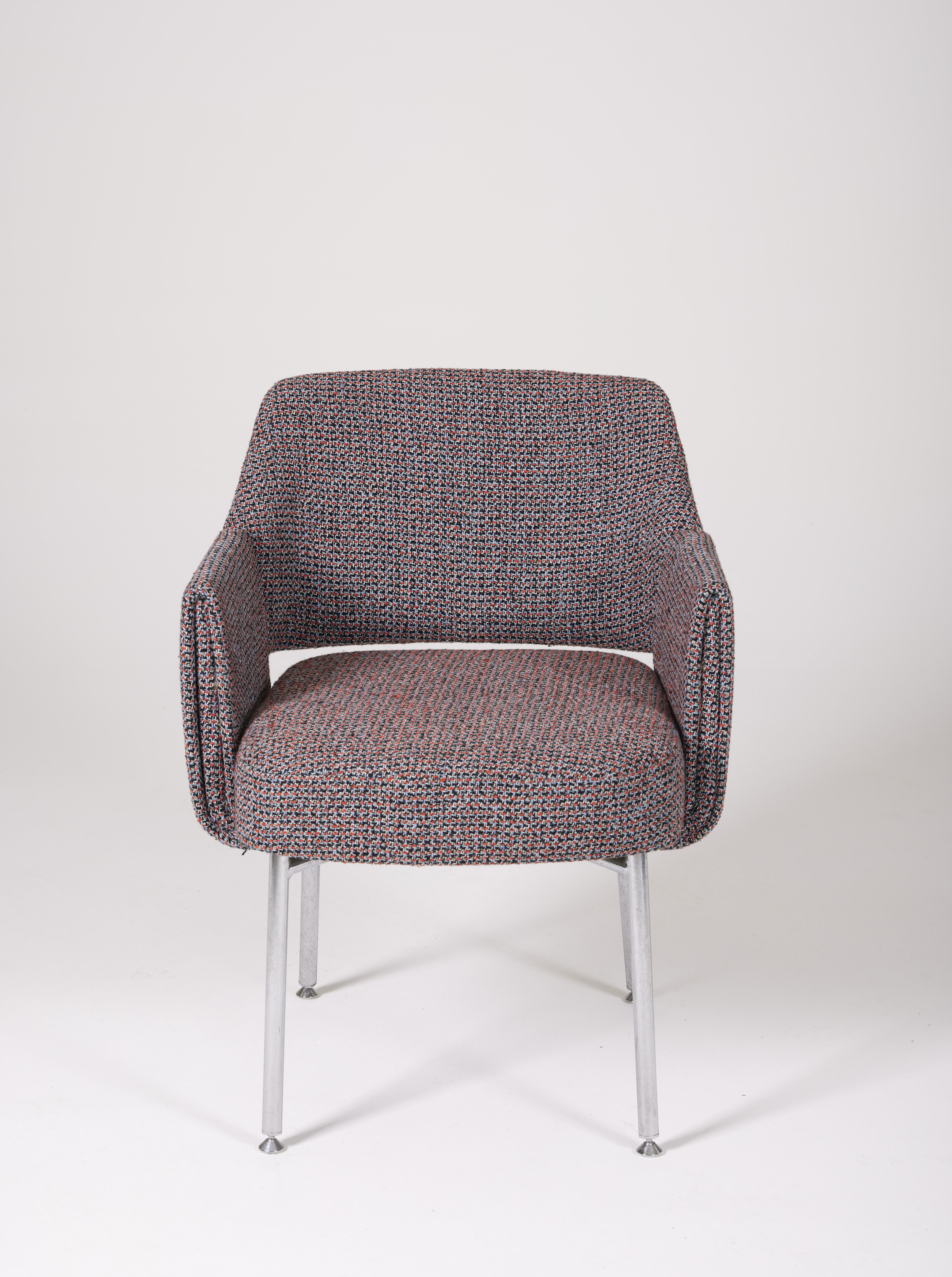 Mid-20th Century Deauville Airborne armchair in tweed For Sale