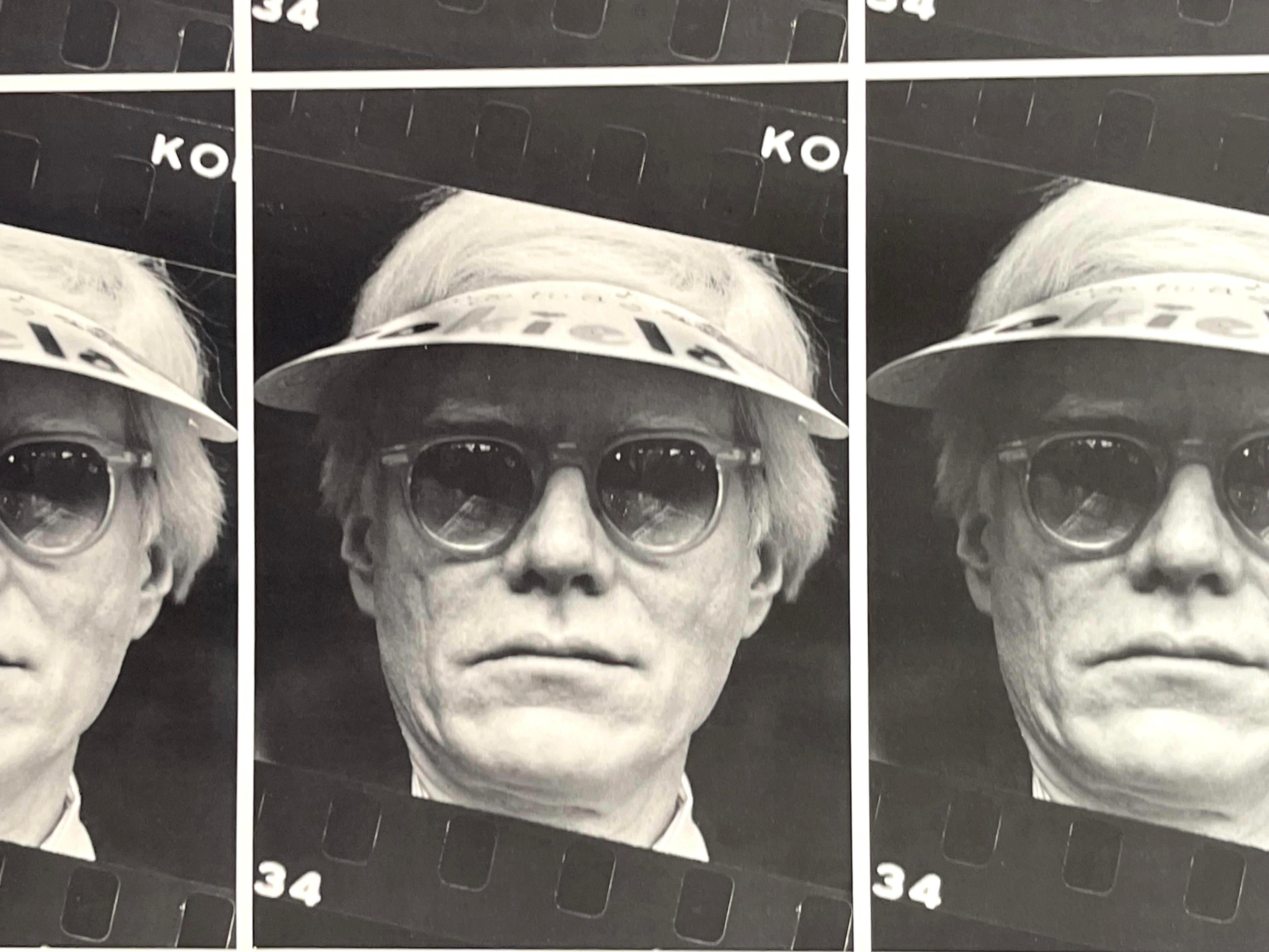 Warhol in Cookieland, 1987 rarissimo poster numerato 138/190 raramente visto! - Photograph di Debi Szarkowski-Effron