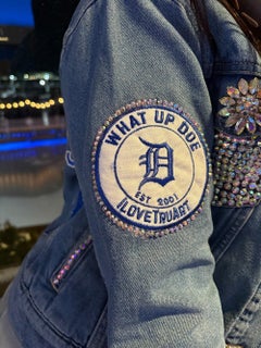 "Up&Up" ? Detroiter" photoréaliste, tirage 8 x 10, 2026