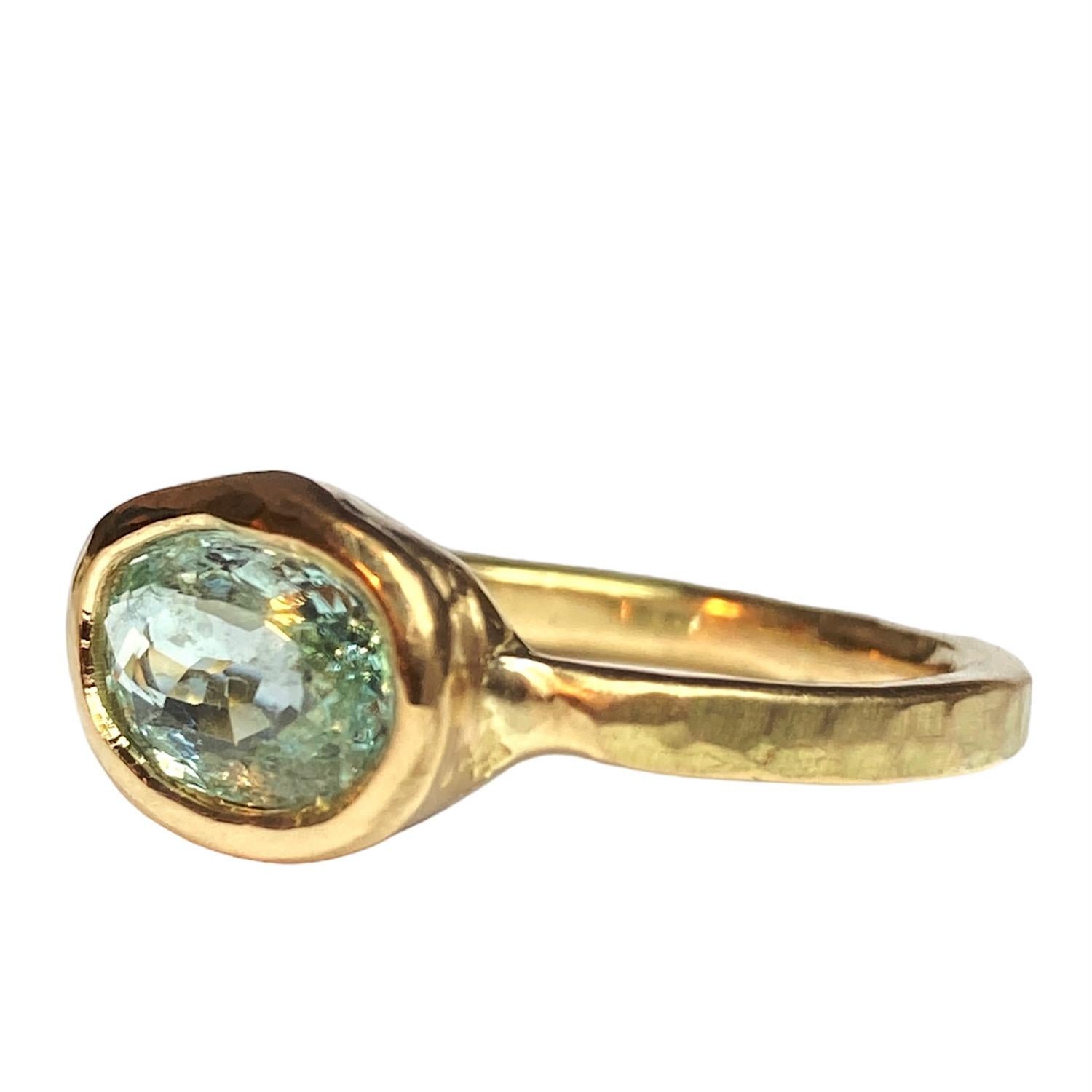 Contemporaneo Anello Deborah Murdoch in oro blu Paraiba 18 carati in vendita