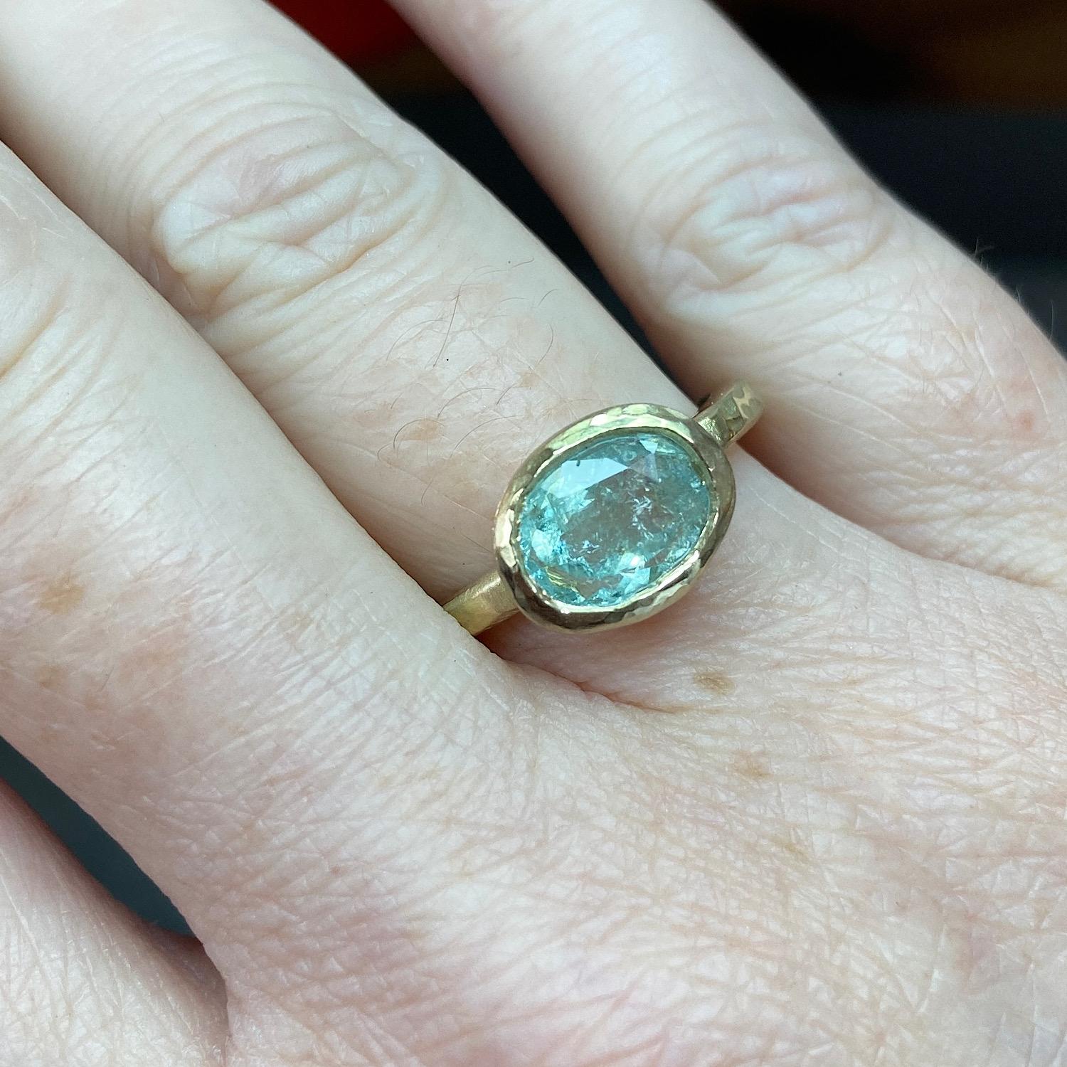 Deborah Murdoch 18 Karat Yellow Gold Oval 1.70 Carat Paraiba Ring For ...