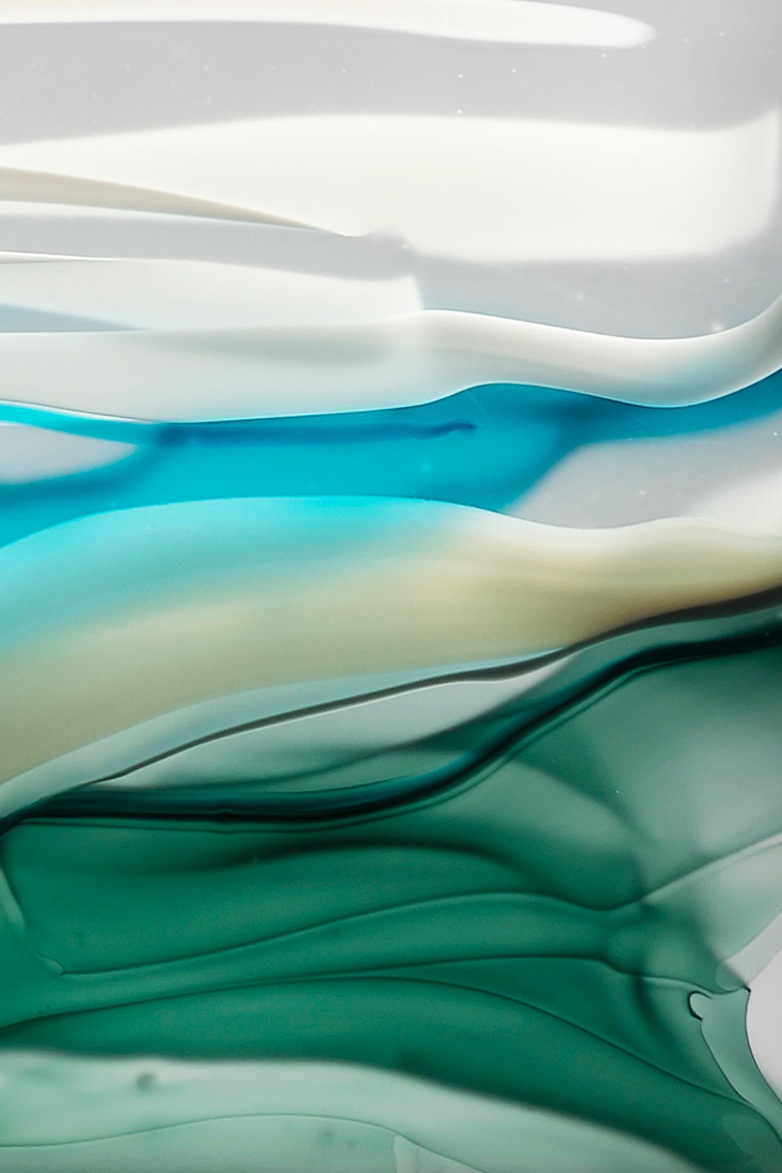 Undercurrents, sculpture en verre façonné au four de l'artiste verrier australien Debra Jursss en vente 2