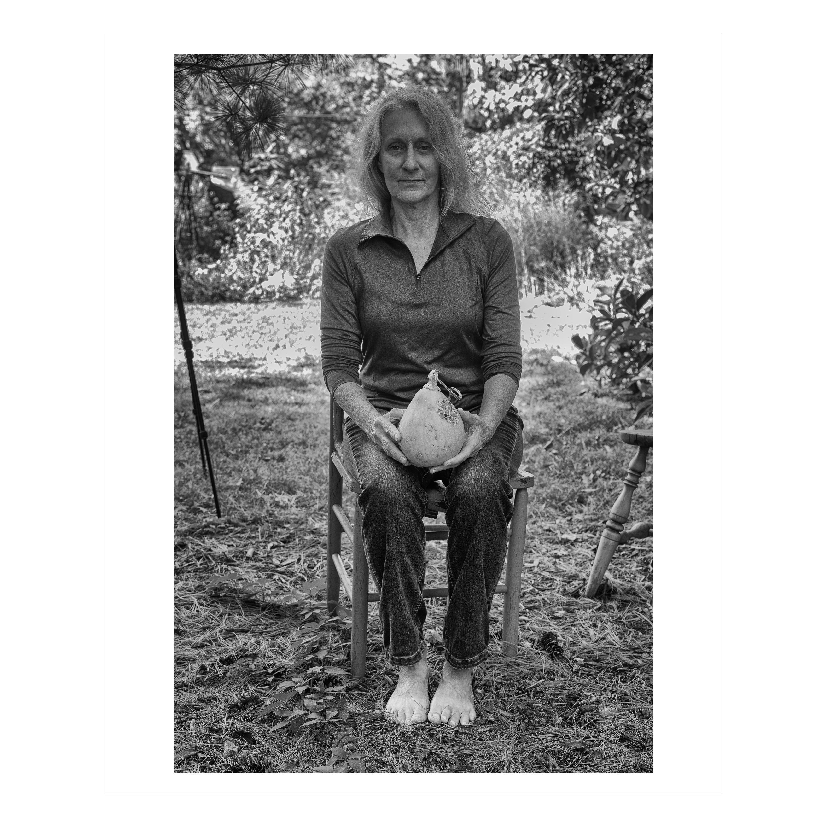 In Conversation (40% OFF LIST PRICE) - Photograph by Debra Keithly