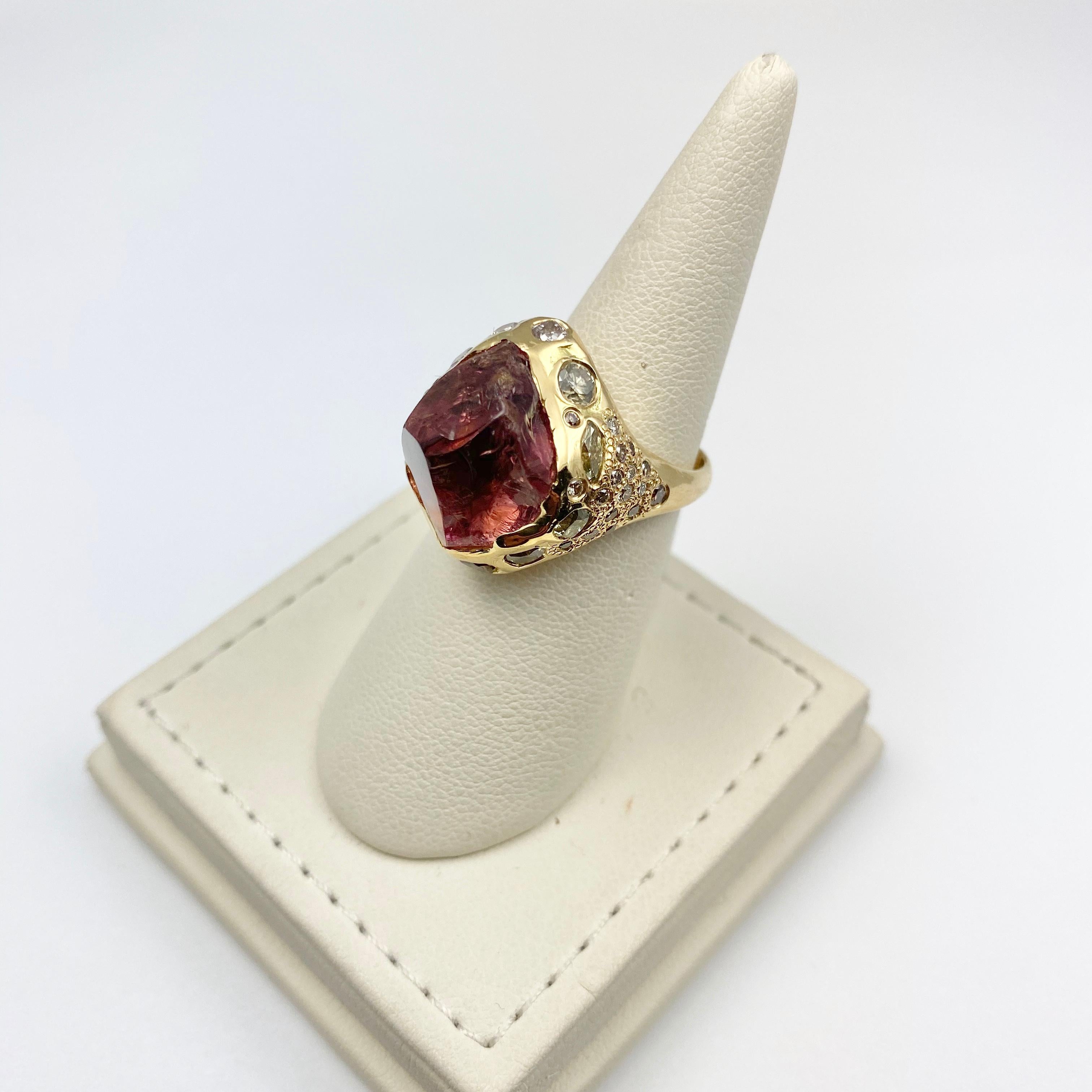 Debra Navarro Natural Pink Tourmaline and Diamond 18 Karat Gold Cocktail Ring 6