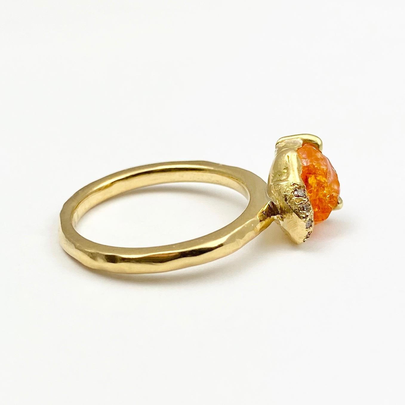 Debra Navarro Orange Garnet and Diamond 18 Karat Yellow Gold Stack Band Ring For Sale 1