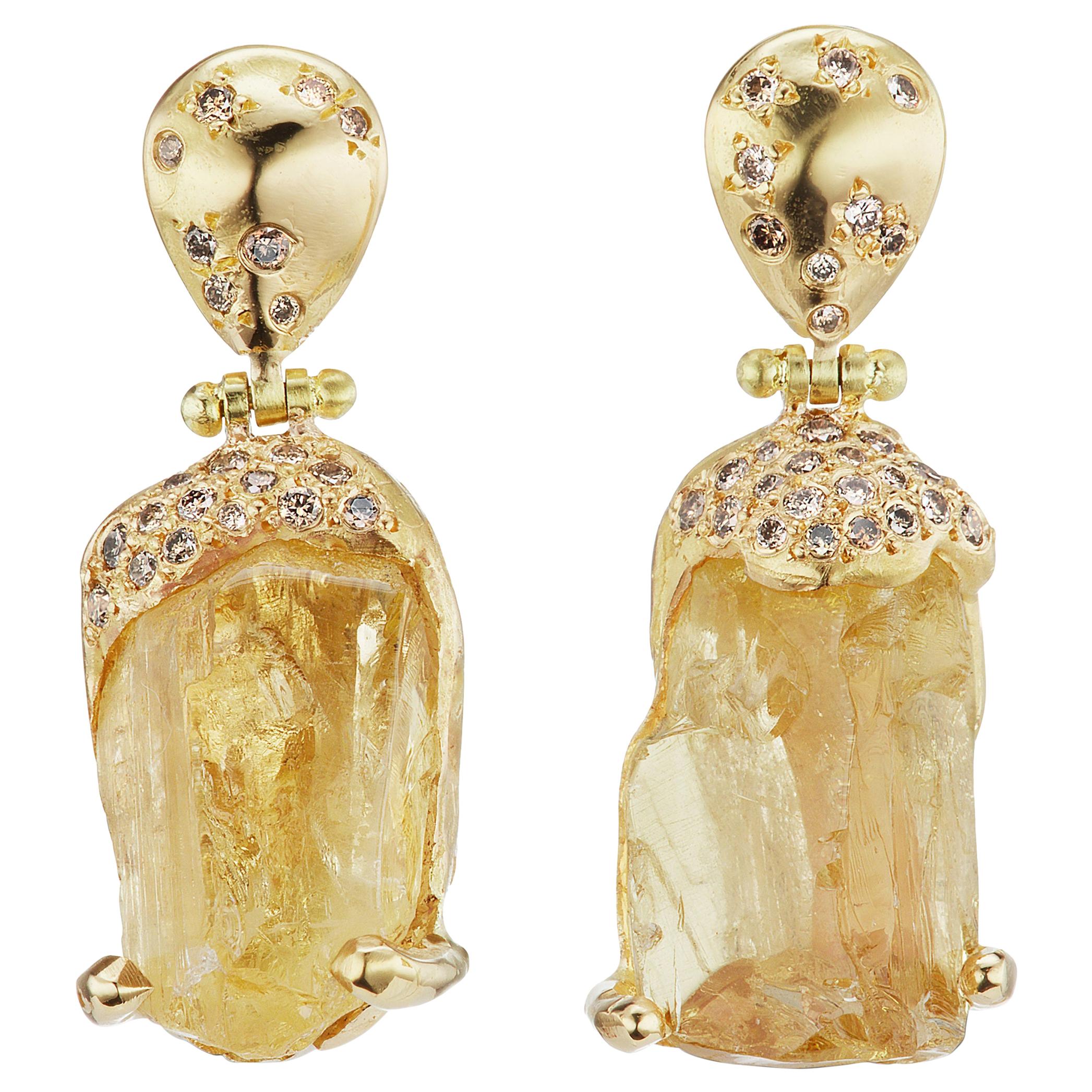 Debra Navarro Yellow Scapolite and Diamond 18 Karat Gold Dangle Drop Earrings  For Sale