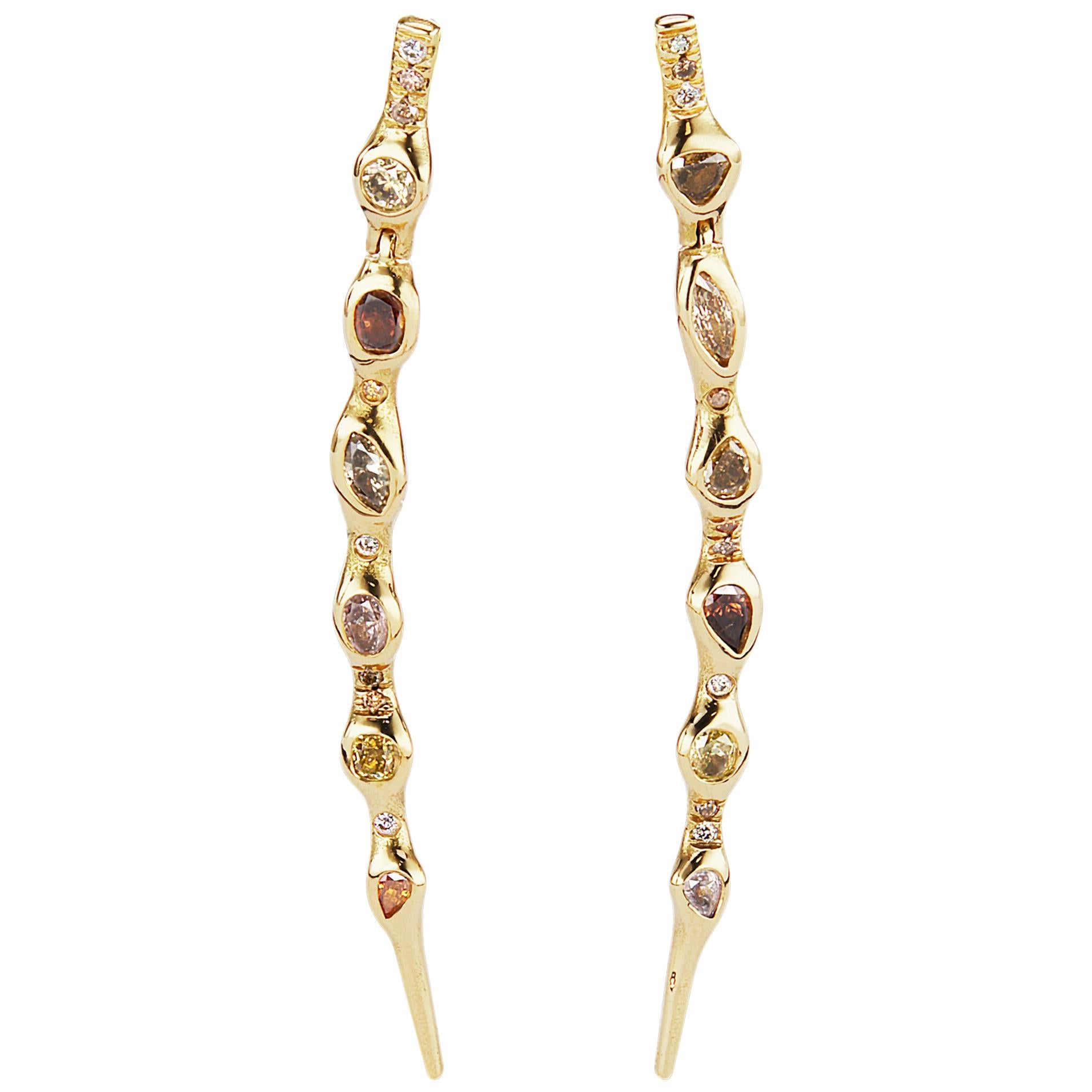 Debra Navarro Diamond and 18 Karat Yellow Gold Stick Dangle Earrings Stiletto For Sale