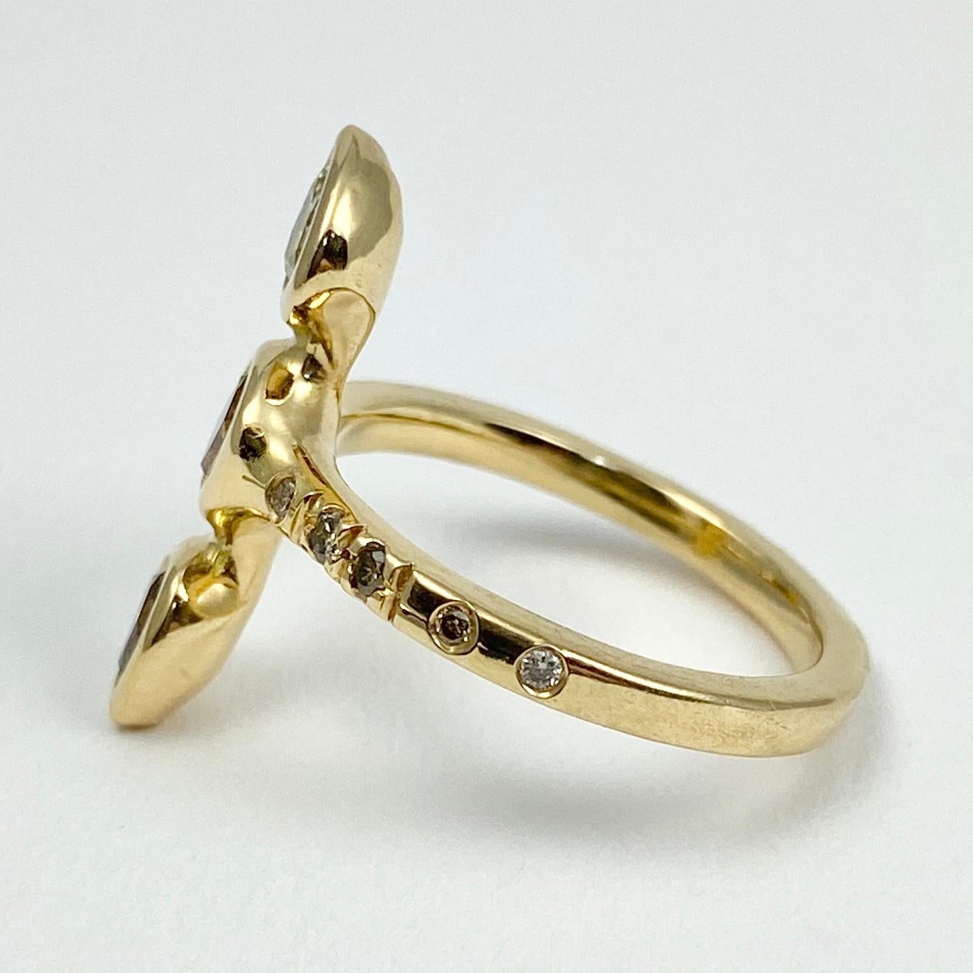 Pear Cut Debra Navarro Colored Diamond and 18 Karat Yellow Gold Three-Stone Band Ring For Sale