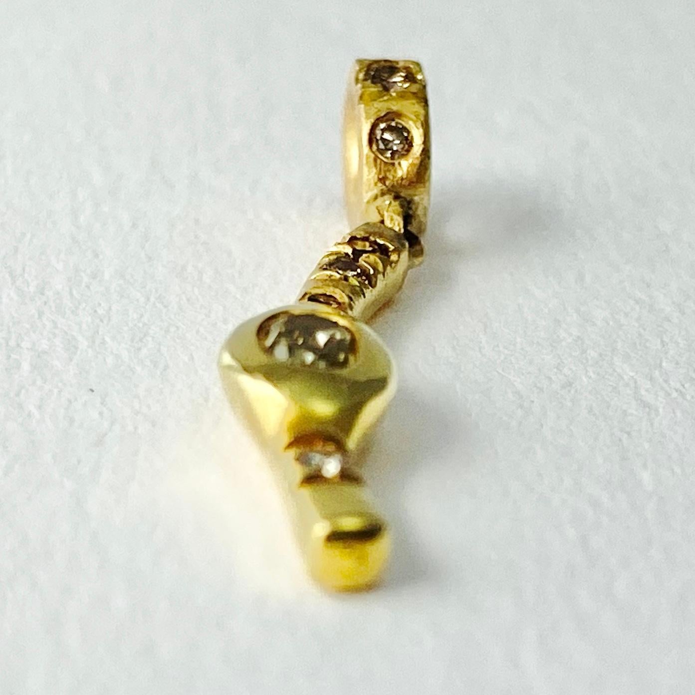 Oval Cut Debra Navarro Oval Diamond and 18 Karat Yellow Gold Stick Pendant Necklace For Sale