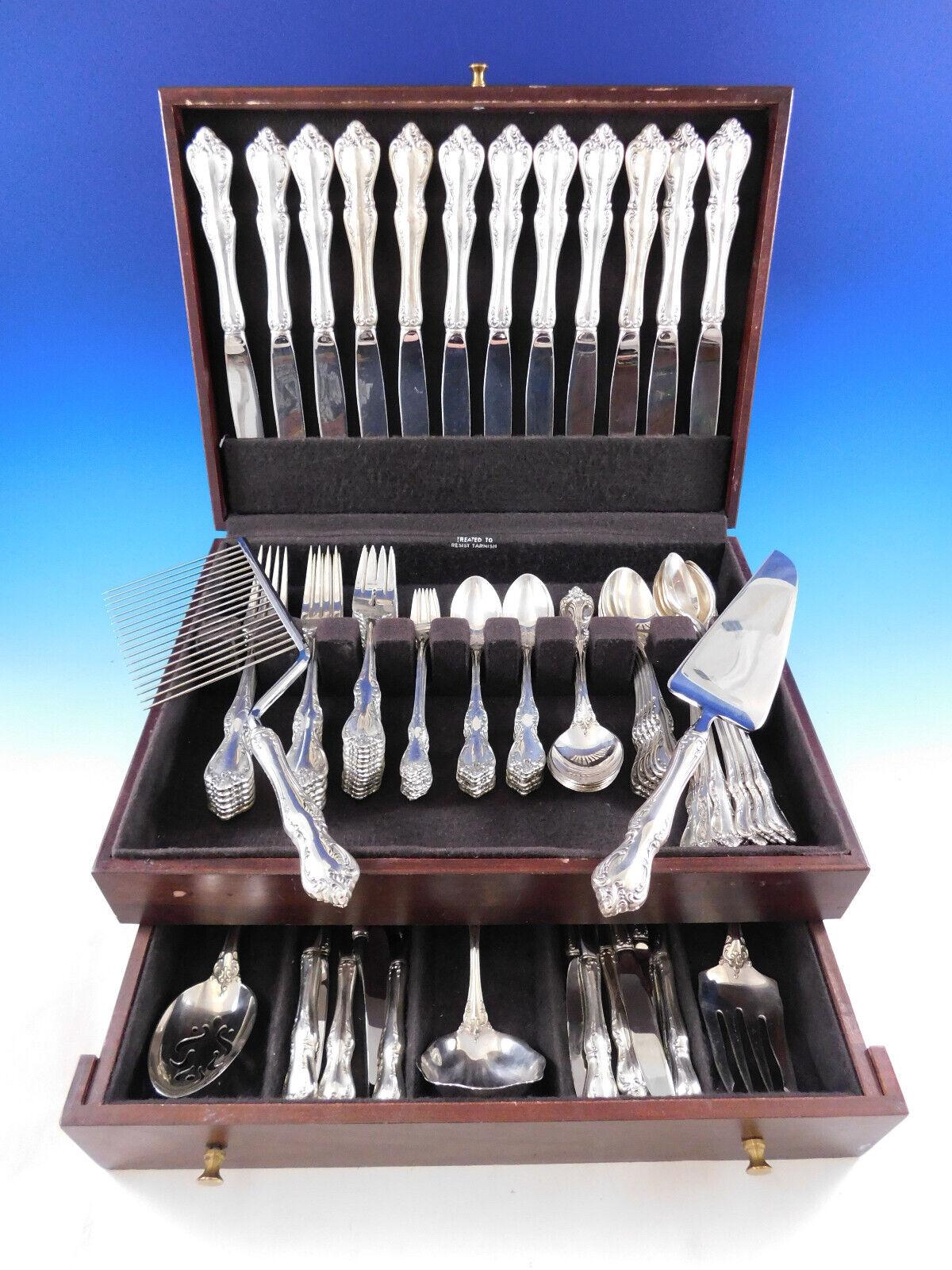 Debussy made by Towle is a very graceful sterling flatware pattern inspired by the famous French composer, Achille-Claude Debussy, for whom it was named after.
Gorgeous Dinner Size Debussy by Towle sterling silver Flatware set, 101 pieces. This set