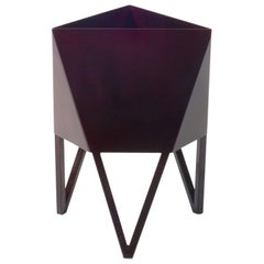 Jardinière Deca moyenne en Oxblood de Force/Collide:: acier pour intérieur/extérieur