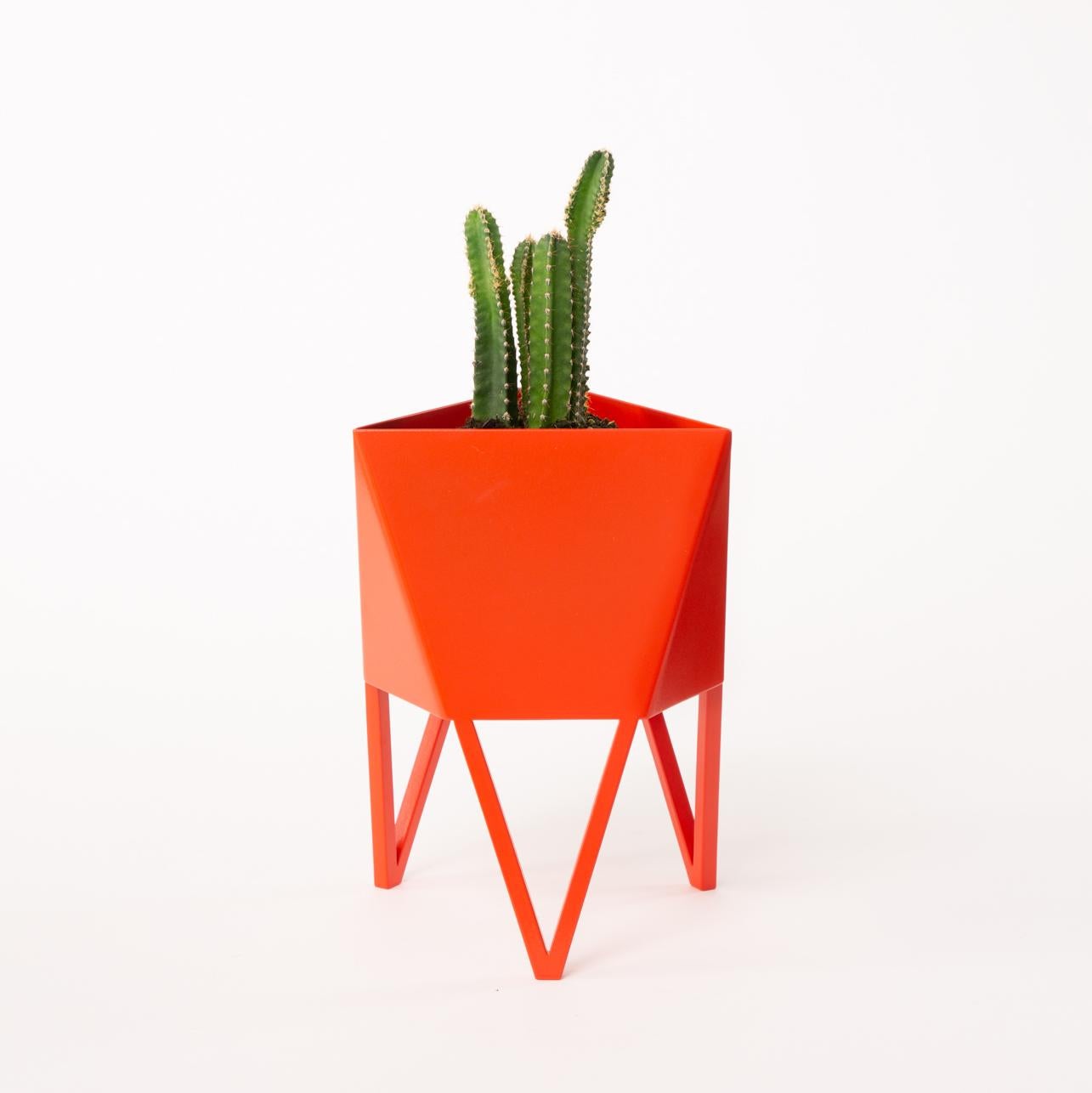 Faceted Deca Planter in Mars By Force/Collide, Size Mini, 2023 For Sale