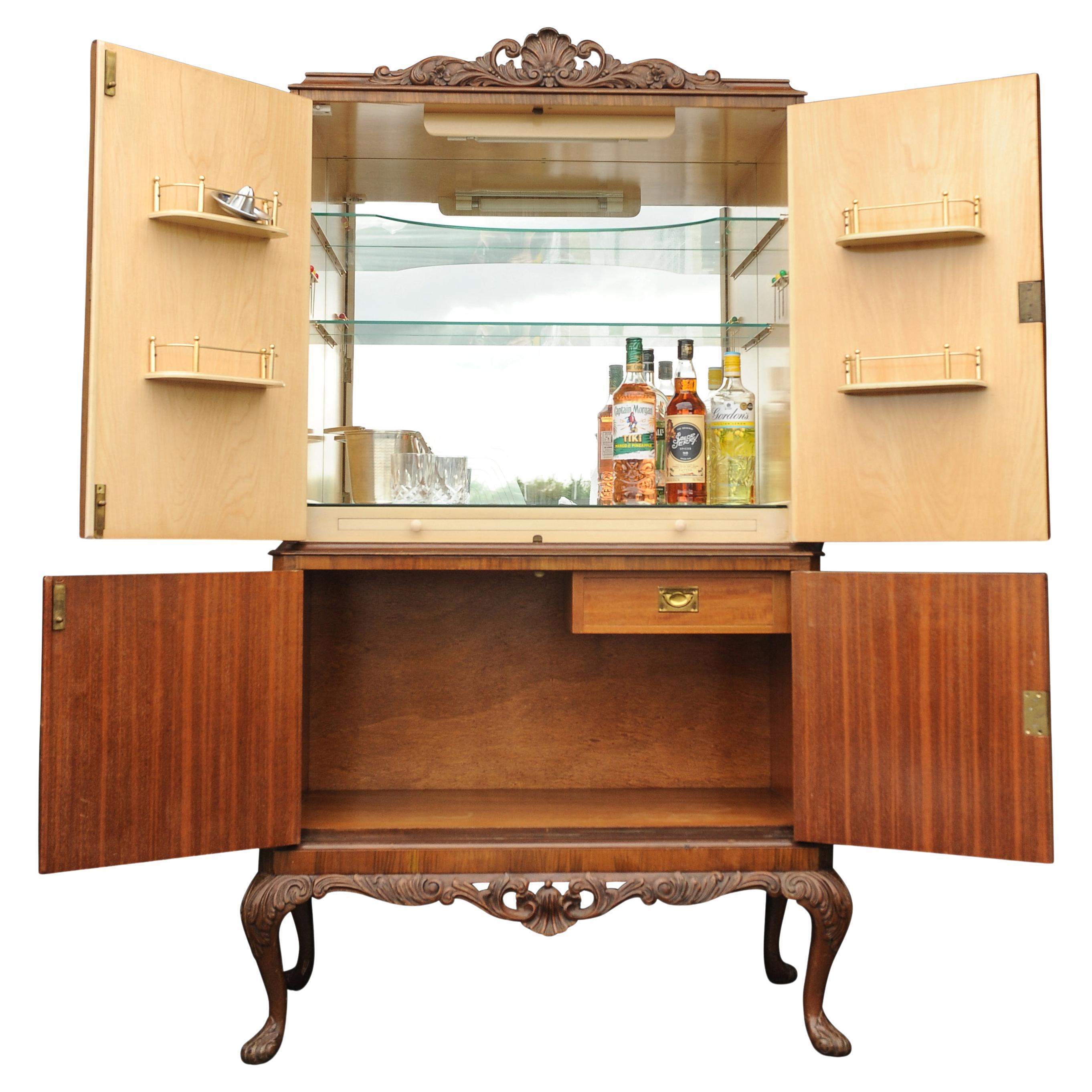 Art déco Bar Art Déco anglais des années 1930 Epstein Burr Walnut Handcrafted en vente