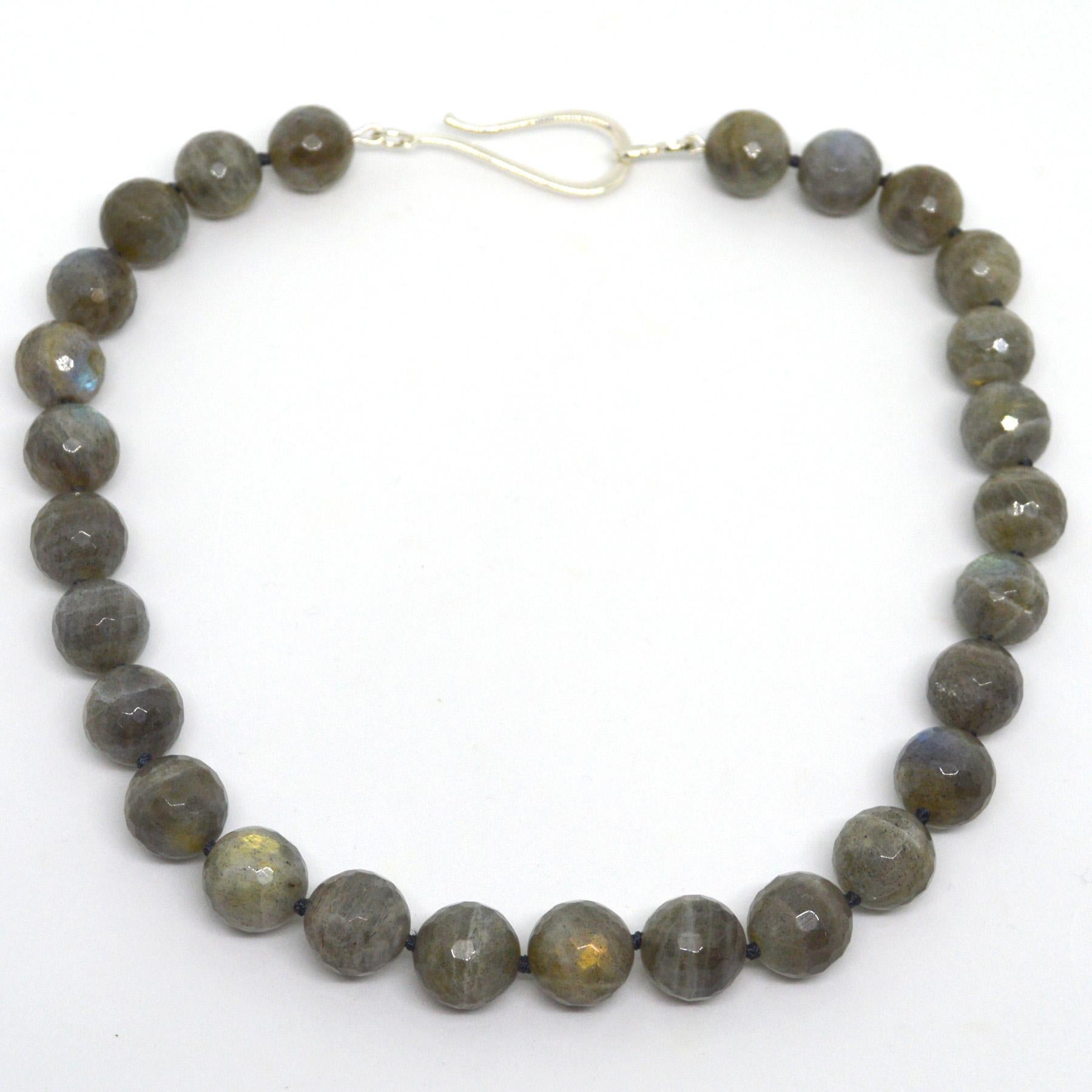 Decadent Jewels Blue Labradorite Silver Necklace In New Condition For Sale In Sydney, AU