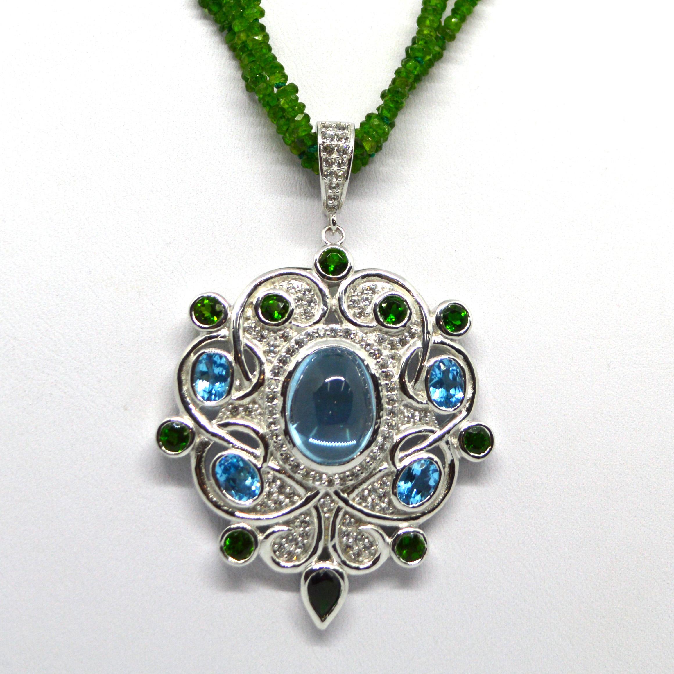 Decadent Jewels Chrome Diopside Blue Topaz Sapphire Sterling Silver Necklace In New Condition For Sale In Sydney, AU